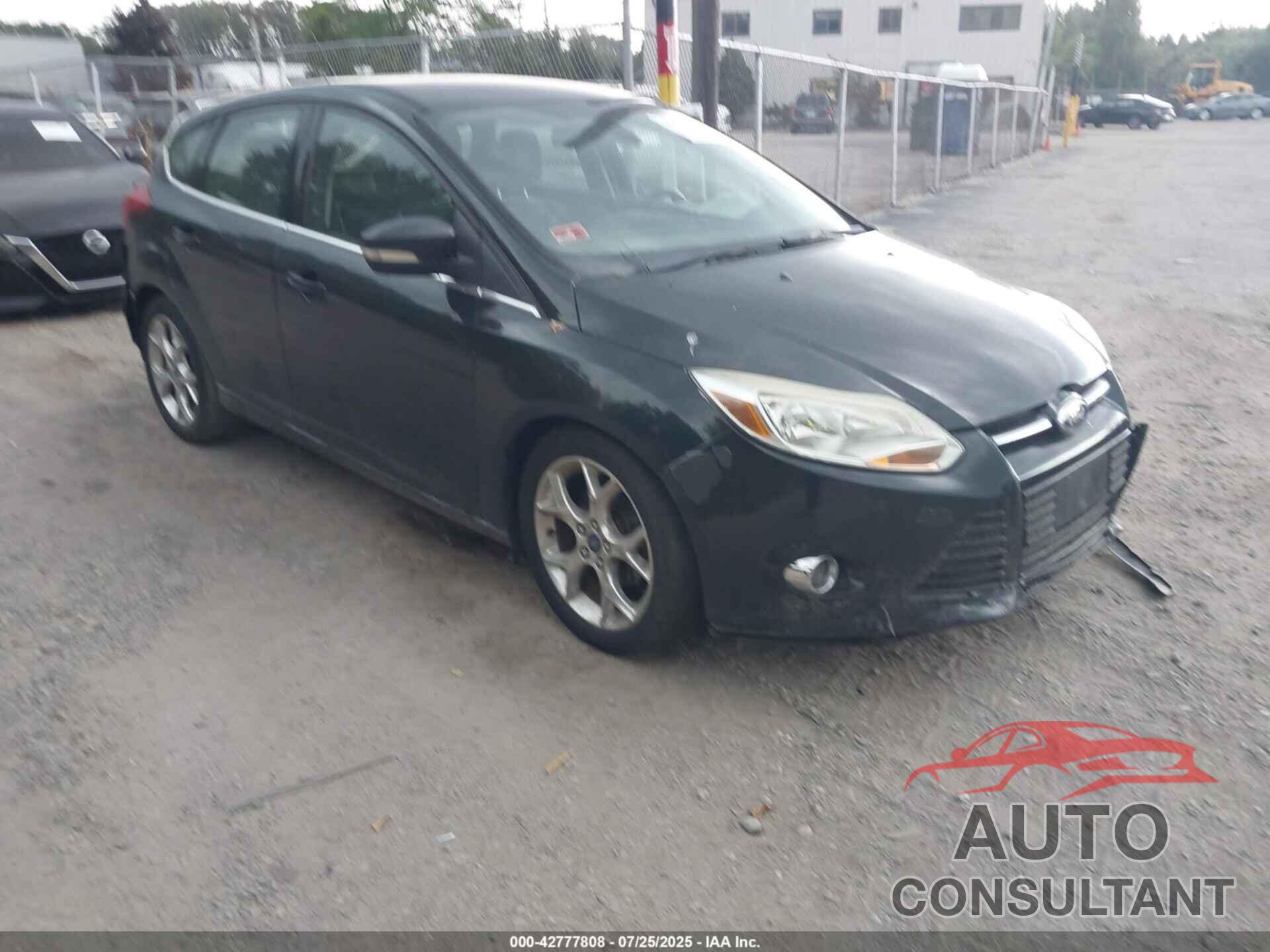 FORD FOCUS 2012 - 1FAHP3M2XCL101437
