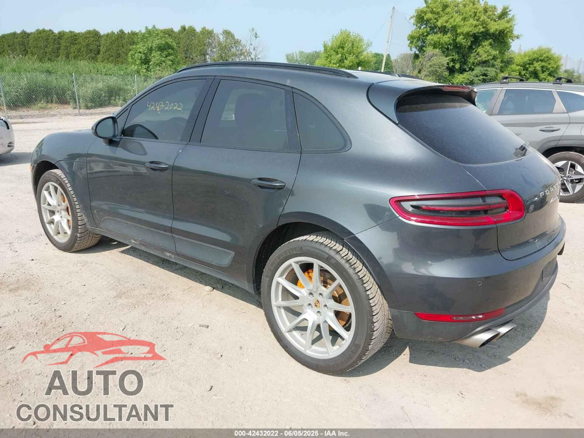 PORSCHE MACAN 2017 - WP1AB2A52HLB18385