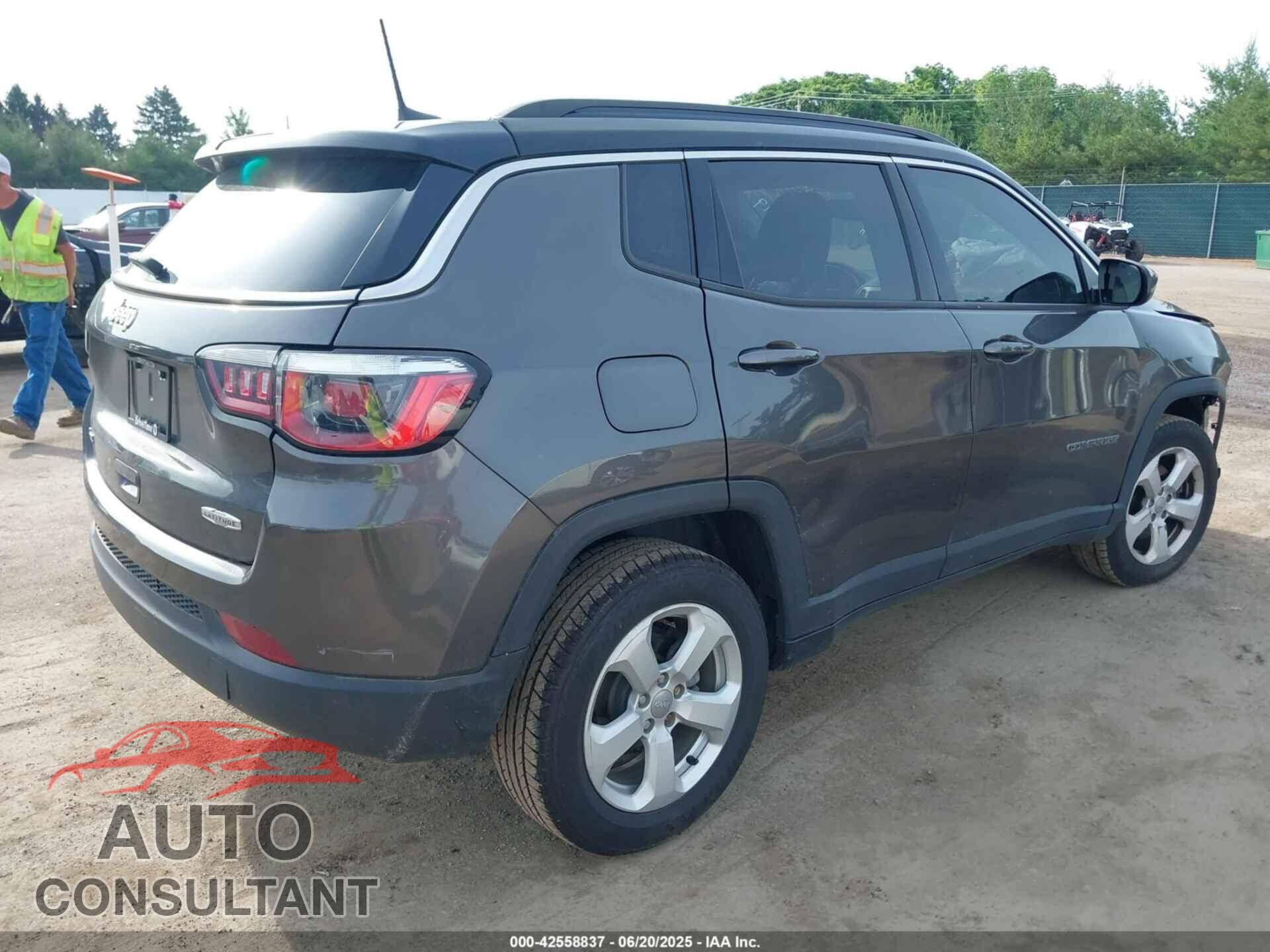 JEEP COMPASS 2019 - 3C4NJDBB5KT598911