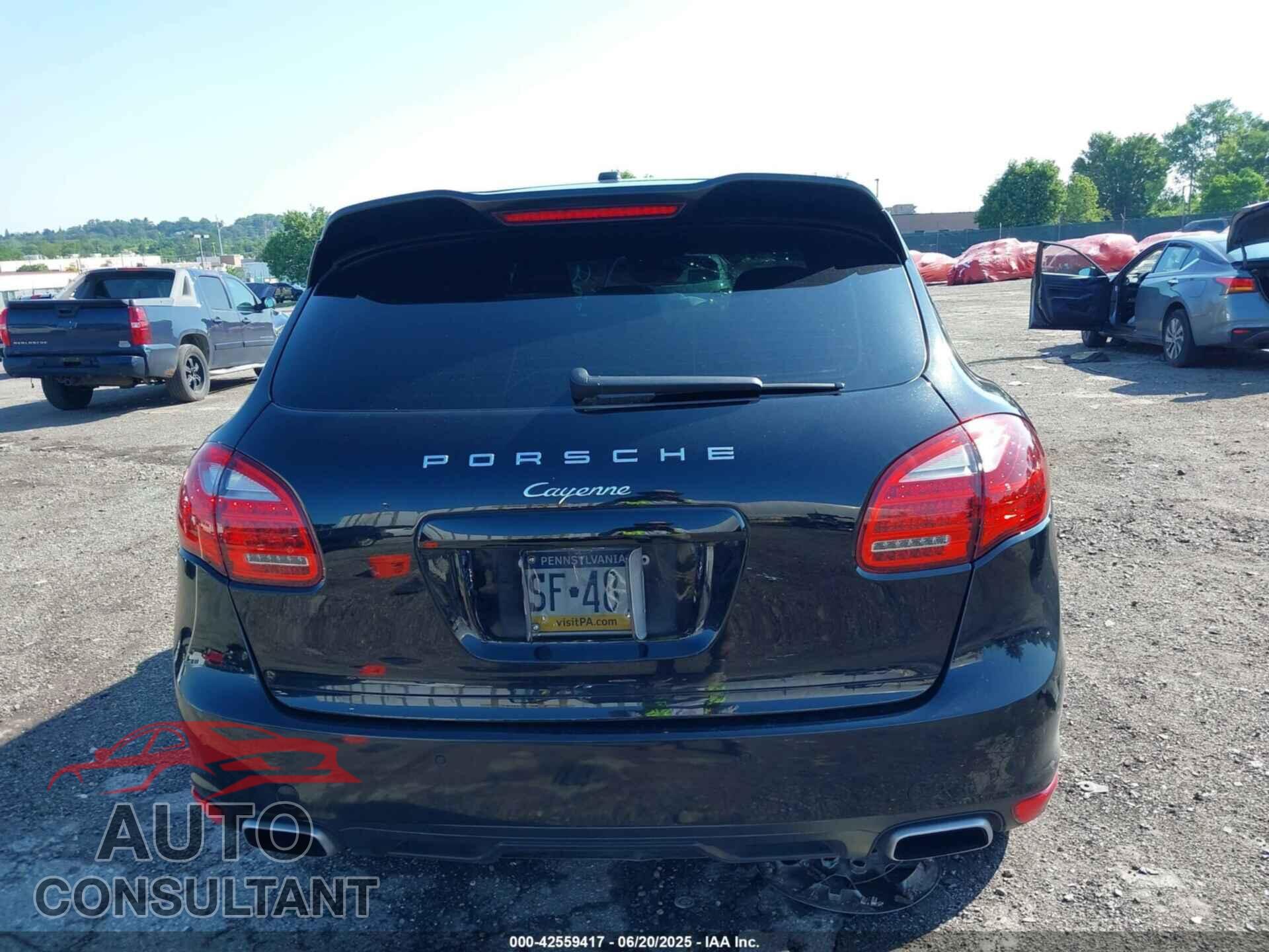 PORSCHE CAYENNE 2013 - WP1AA2A21DLA02081