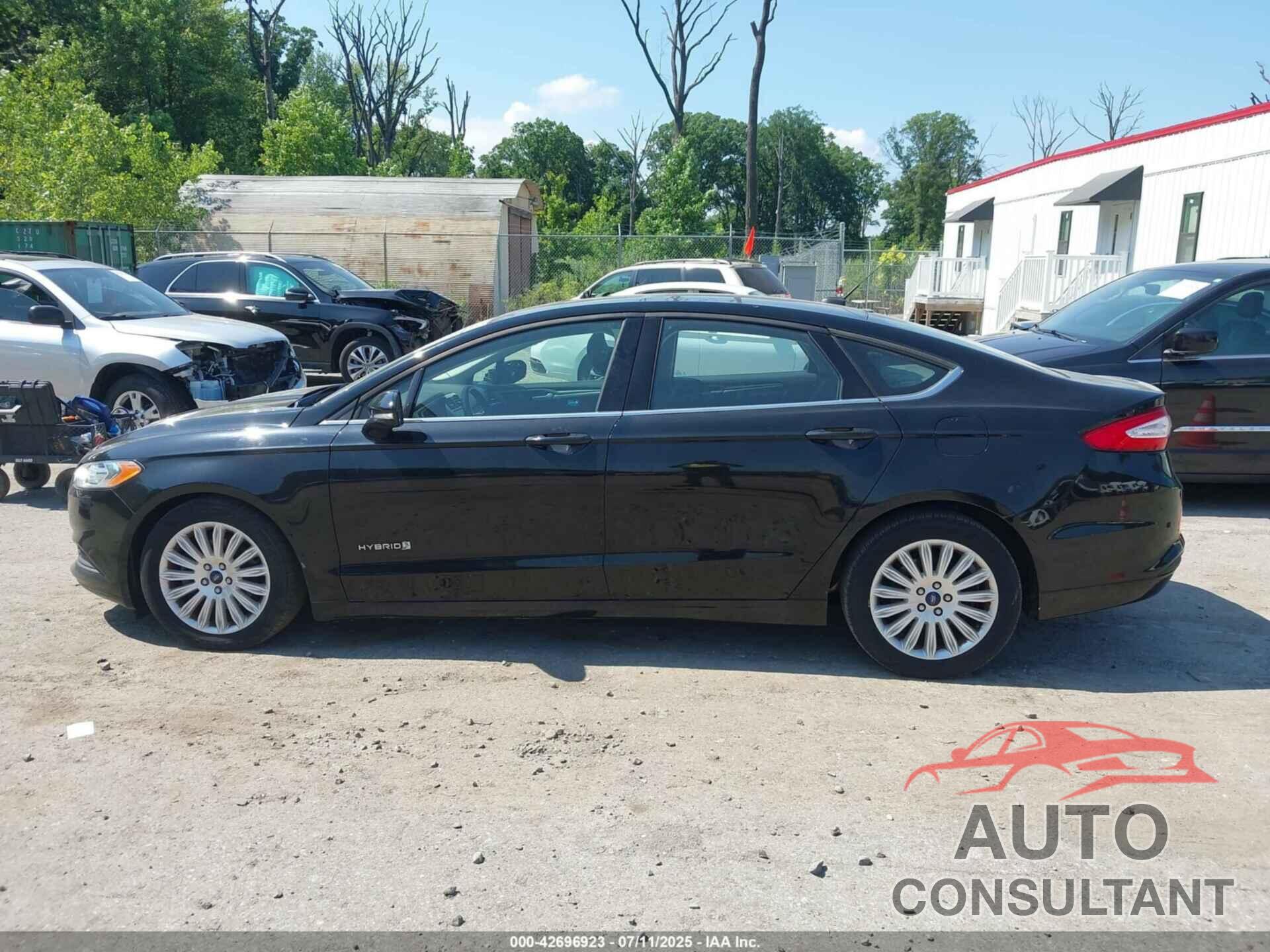 FORD FUSION HYBRID 2016 - 3FA6P0LU7GR311915