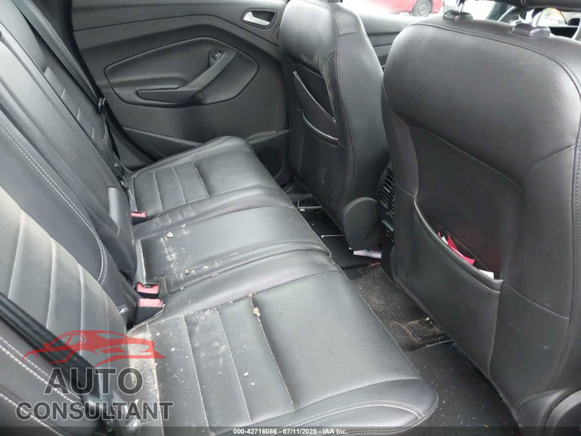 FORD C-MAX 2016 - 1FADP5CU3GL118826
