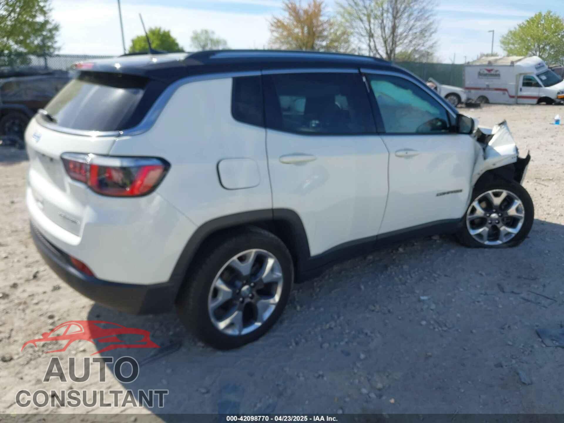 JEEP COMPASS 2019 - 3C4NJDCB6KT740505
