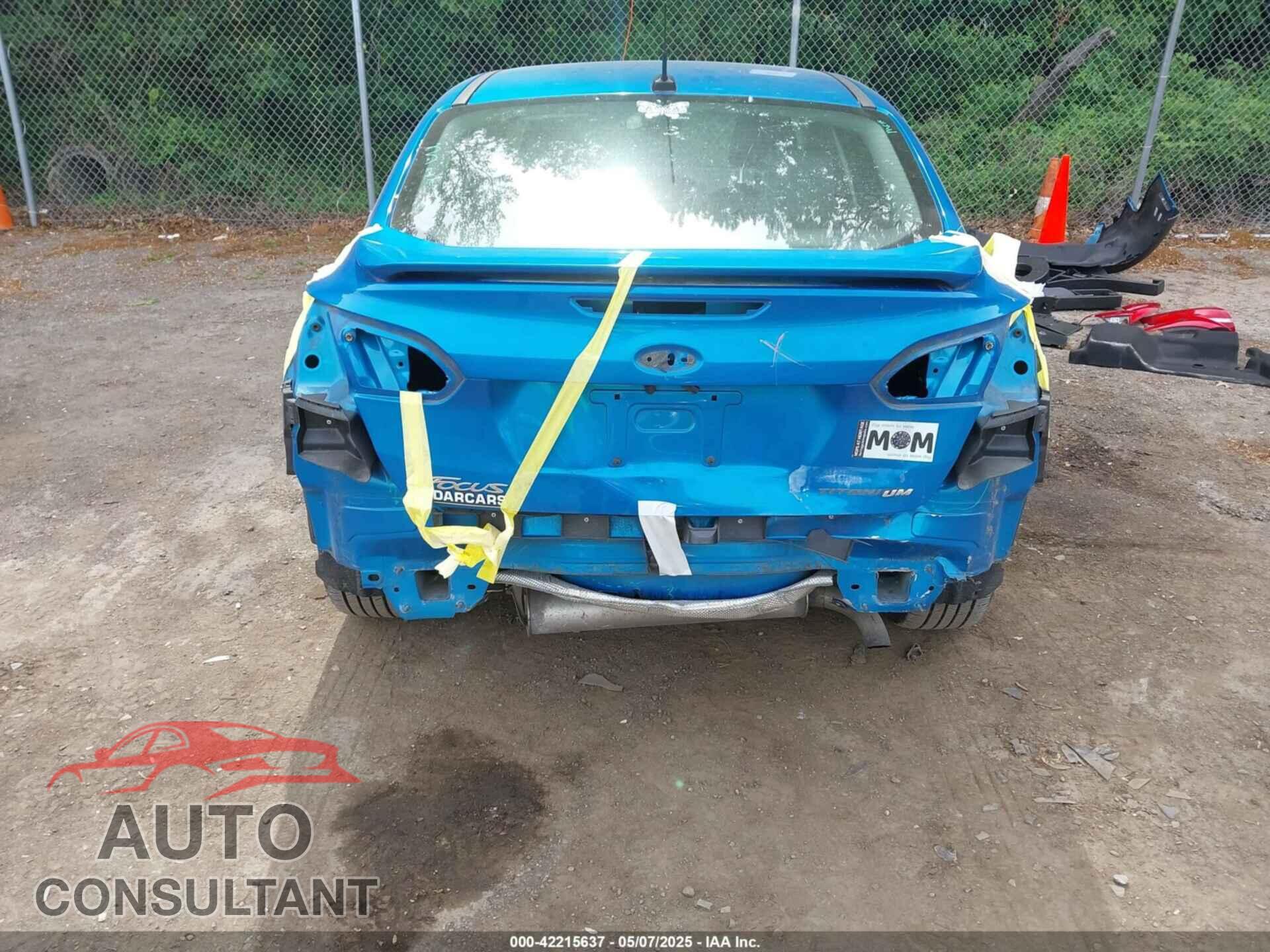 FORD FOCUS 2017 - 1FADP3J26HL221570