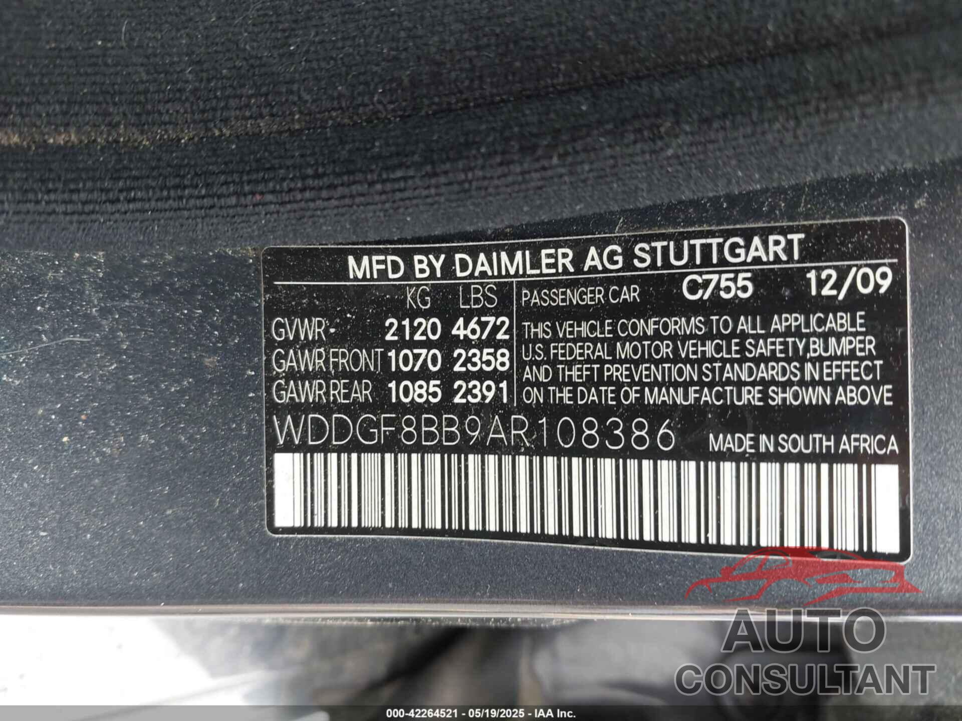 MERCEDES-BENZ C 300 2010 - WDDGF8BB9AR108386