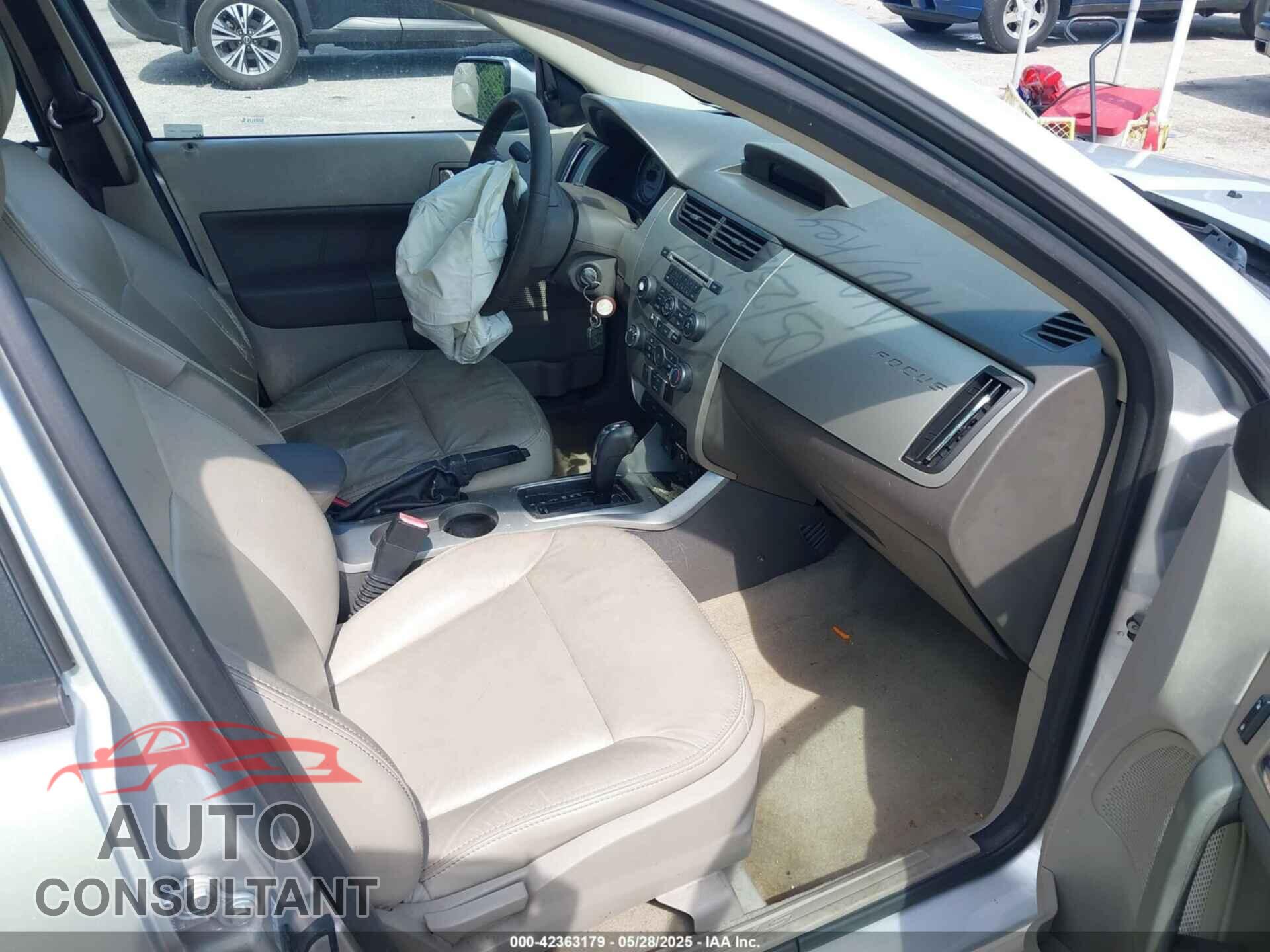 FORD FOCUS 2011 - 1FAHP3GN6BW129979