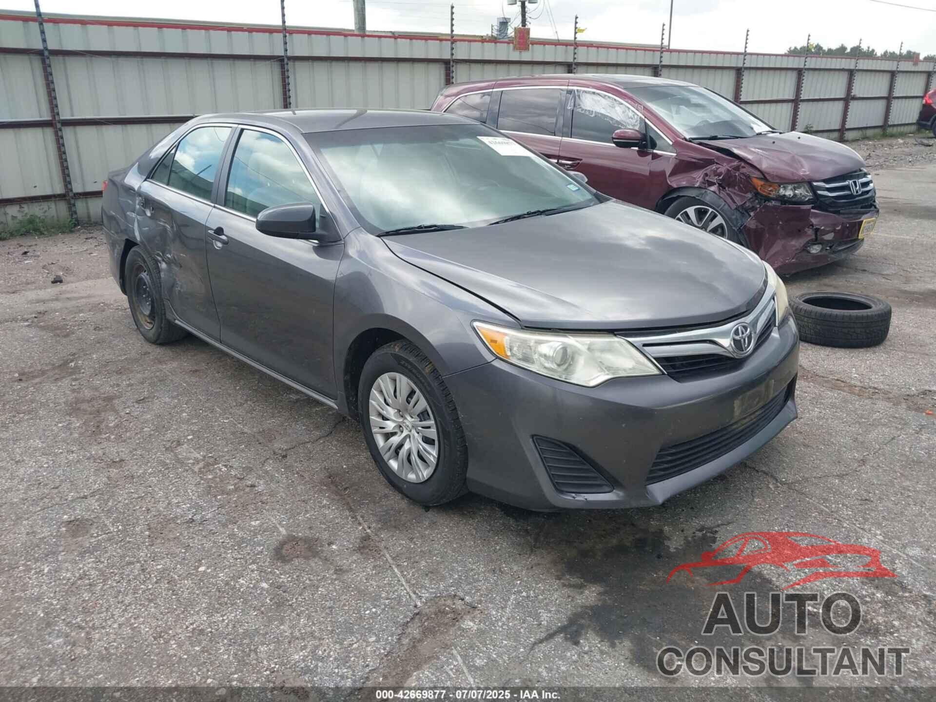 TOYOTA CAMRY 2014 - 4T4BF1FK1ER345769