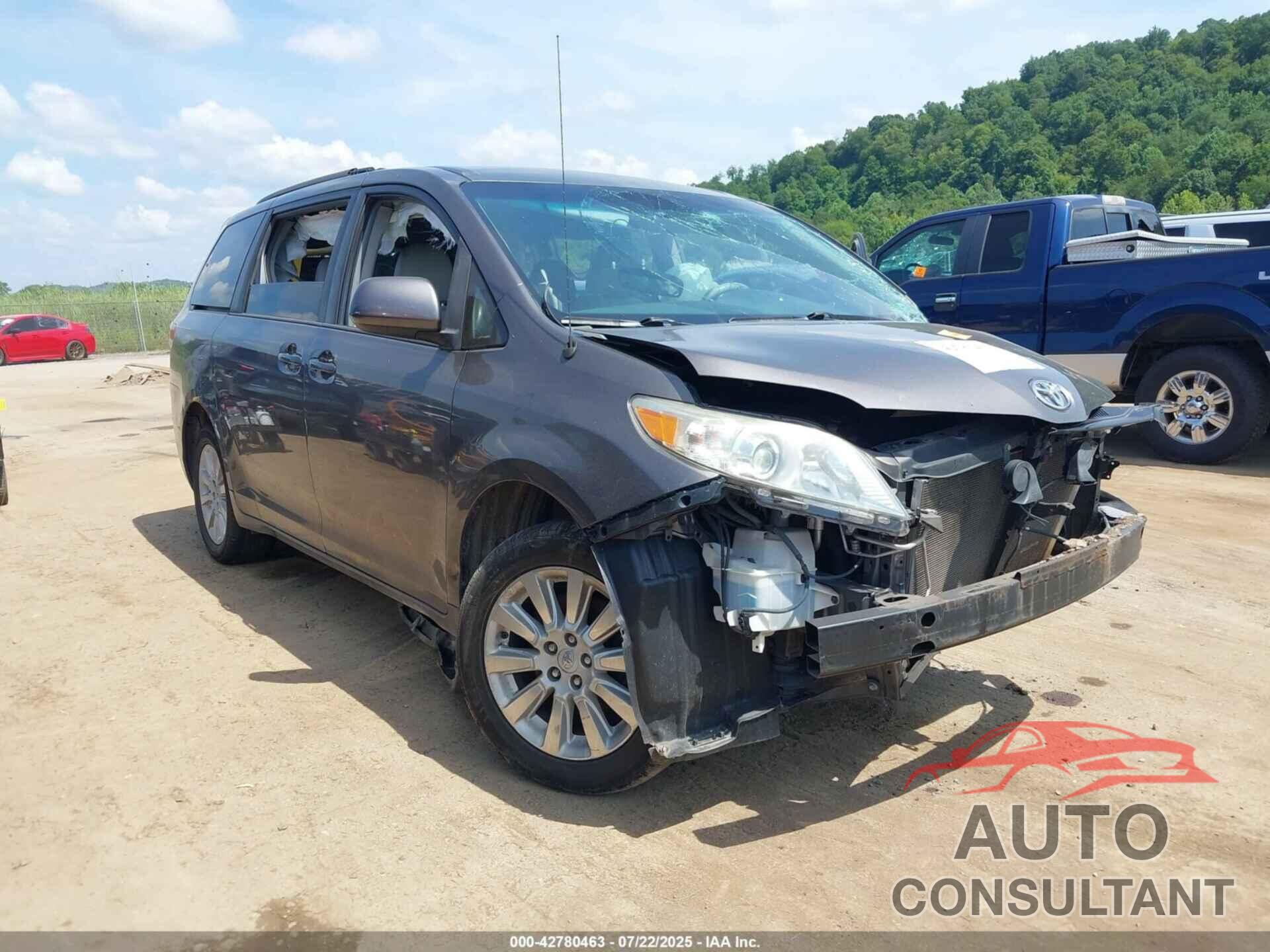 TOYOTA SIENNA 2012 - 5TDJK3DC1CS043753