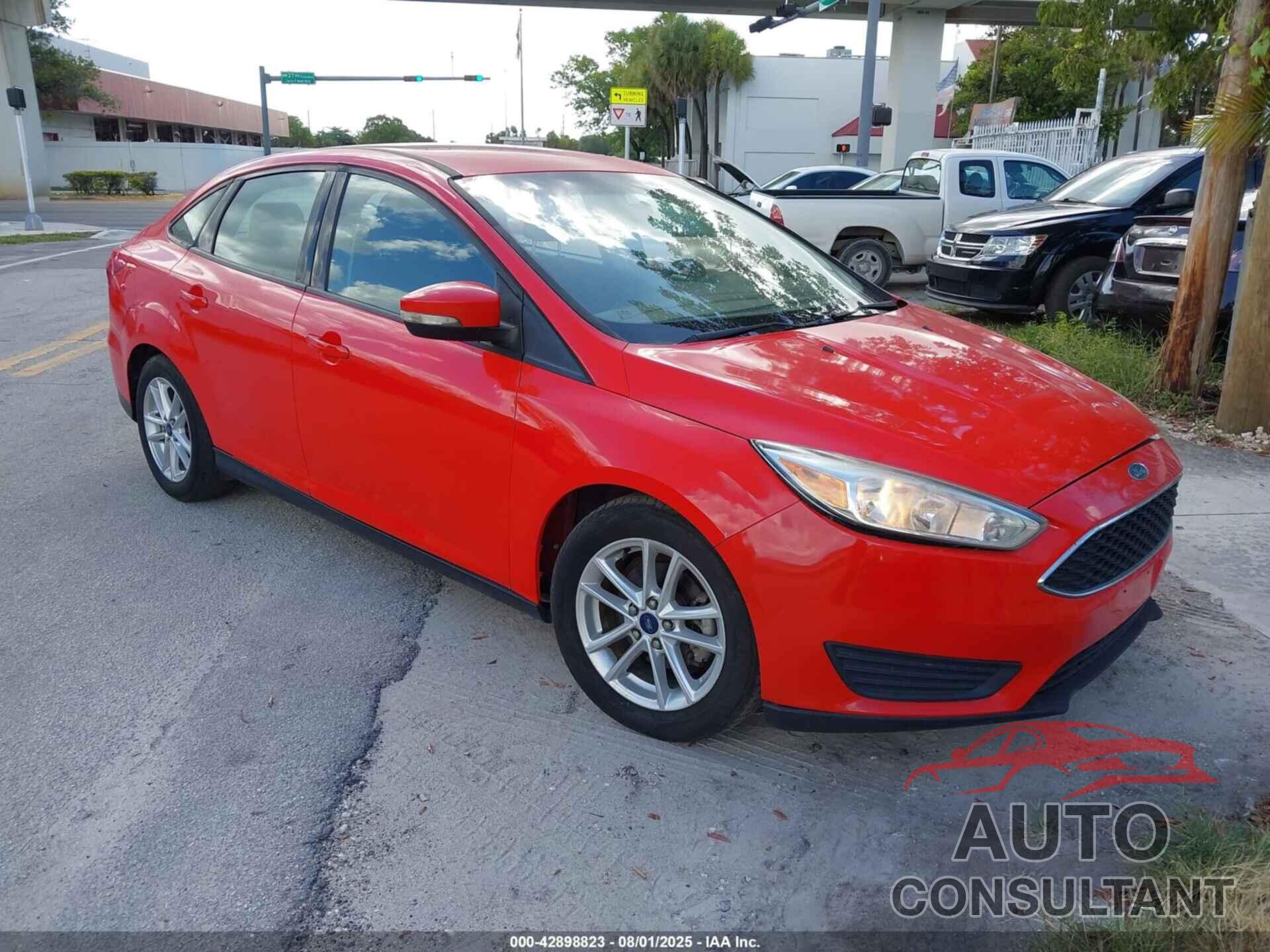 FORD FOCUS 2016 - 1FADP3F22GL271826
