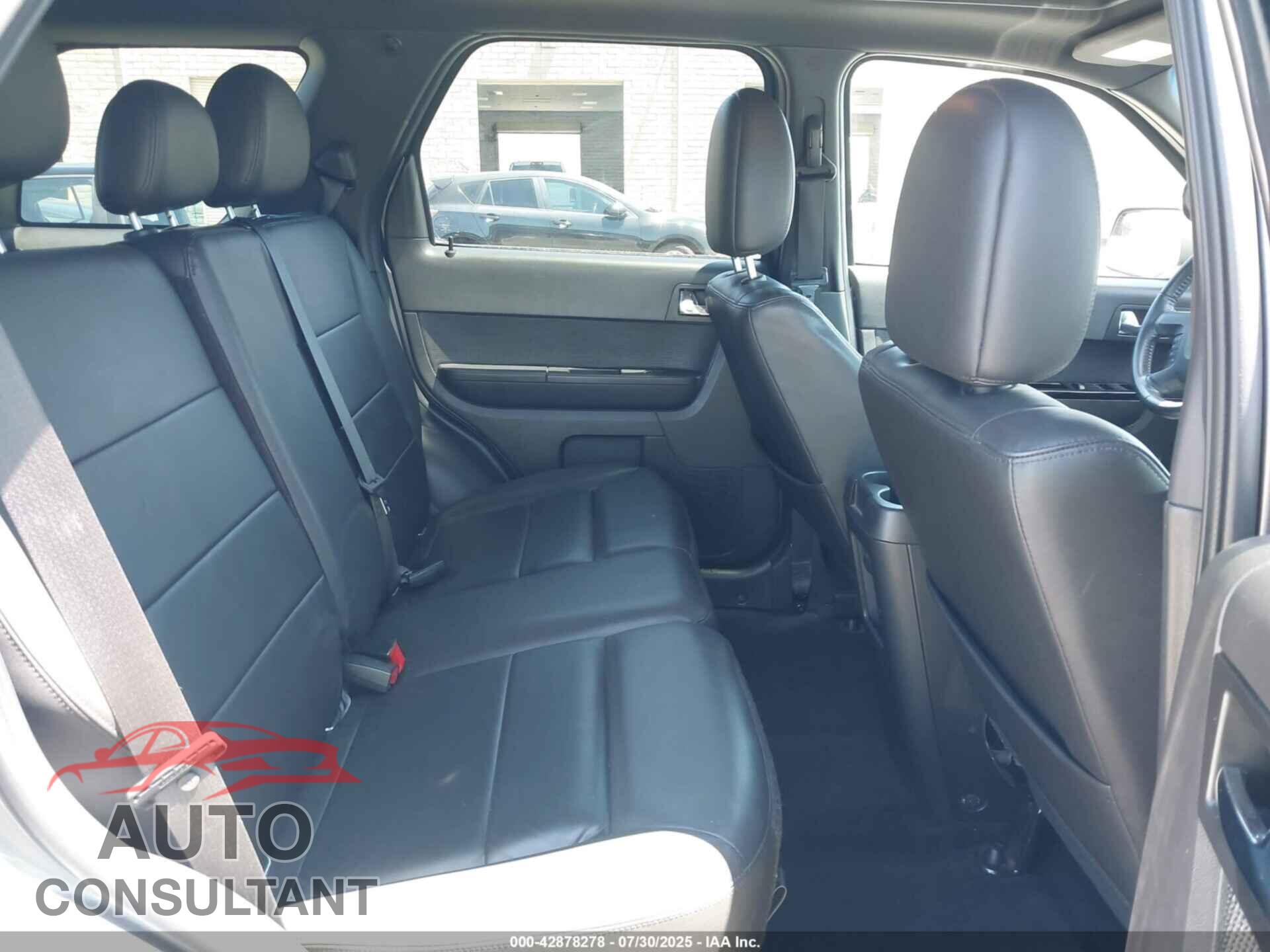 FORD ESCAPE 2011 - 1FMCU9EG7BKA74787