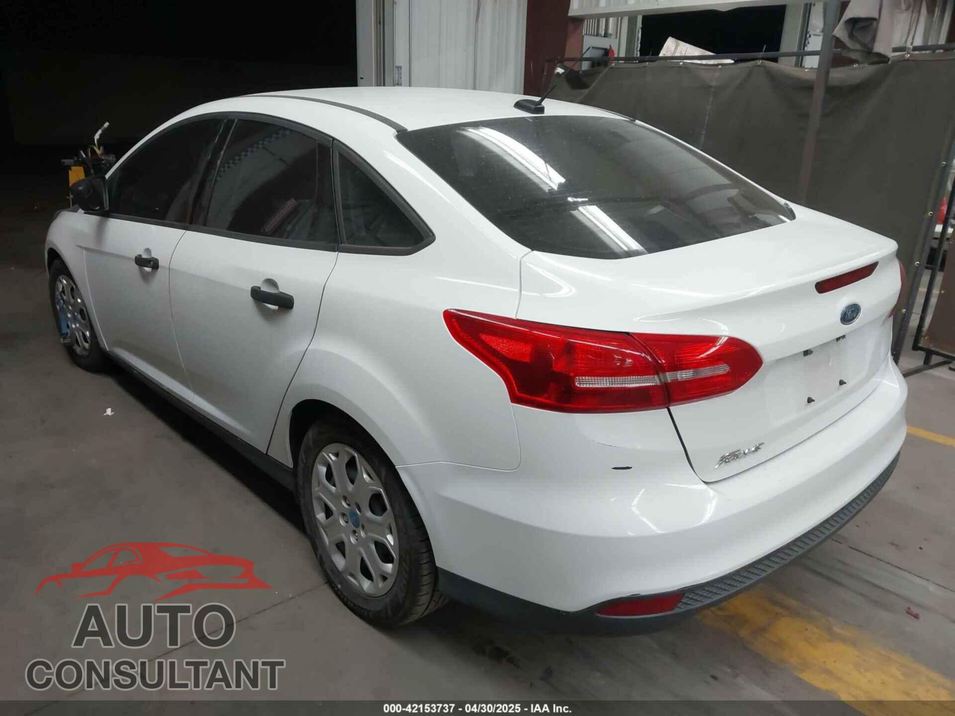 FORD FOCUS 2017 - 1FADP3E27HL230613