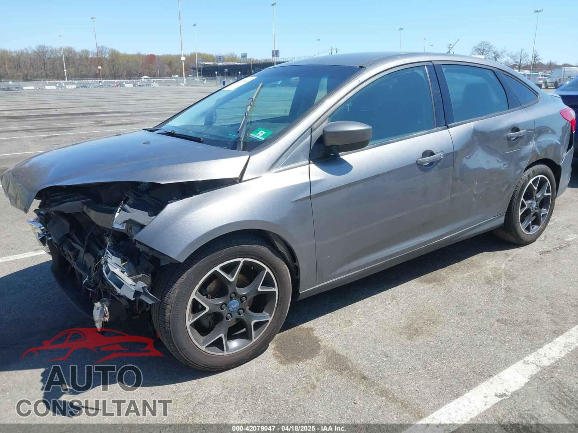FORD FOCUS 2012 - 1FAHP3F25CL335319
