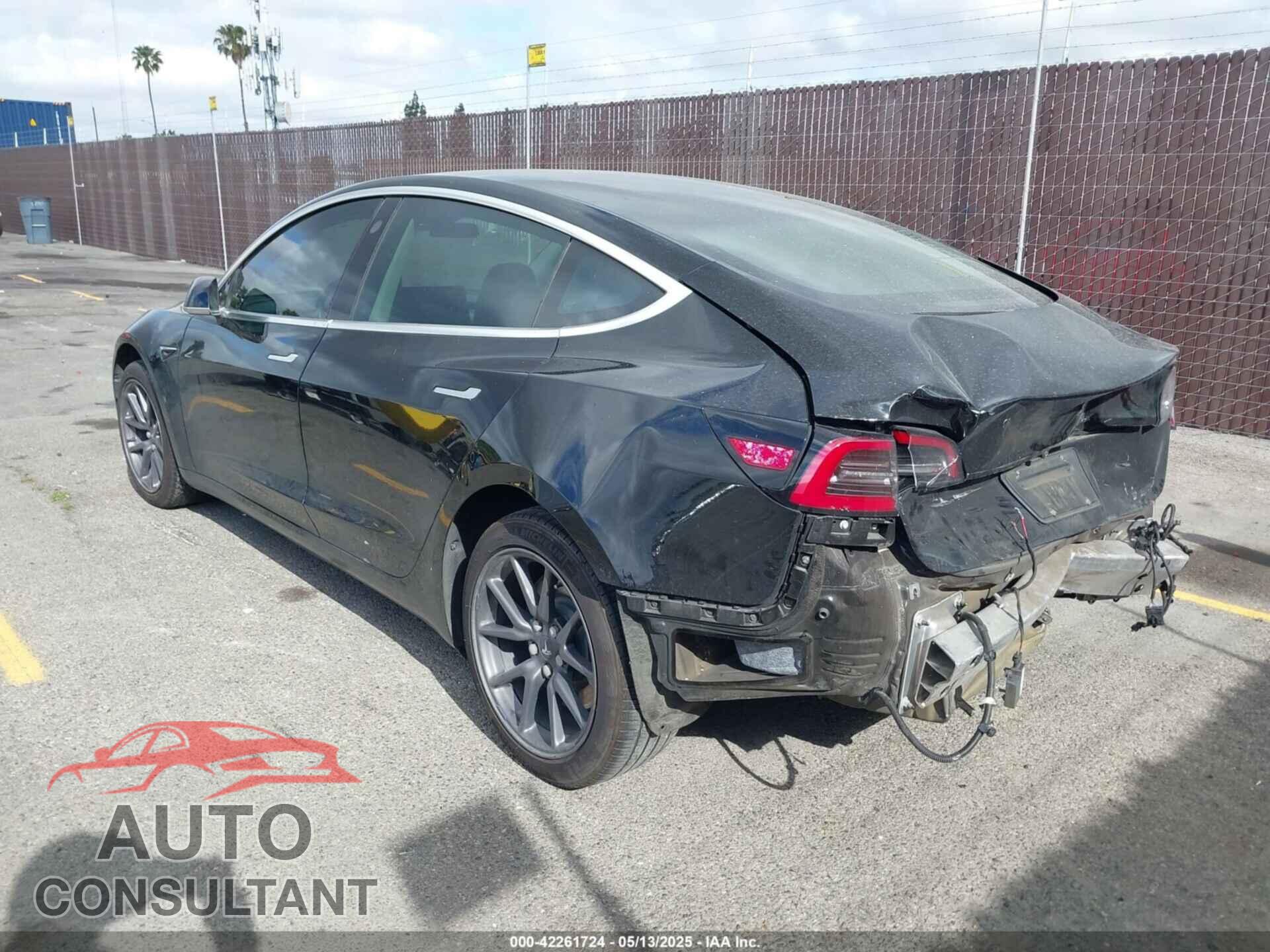 TESLA MODEL 3 2019 - 5YJ3E1EA4KF361967