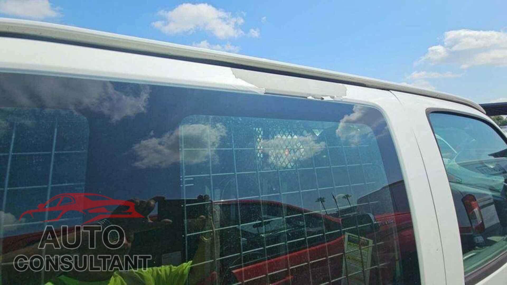 CHEVROLET EXPRESS 1500 2012 - 1GCSGAFX2C1145764