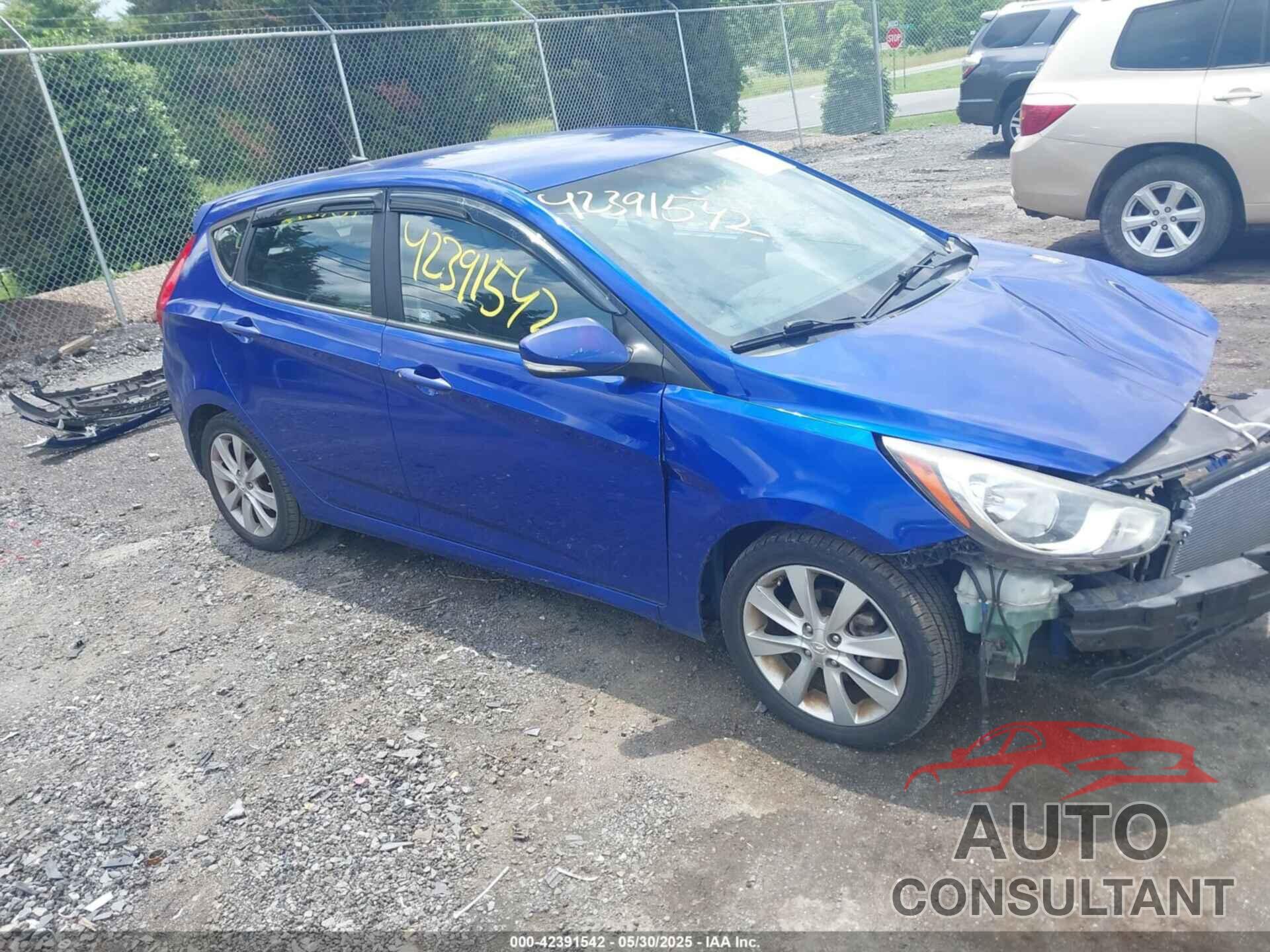 HYUNDAI ACCENT 2013 - KMHCU5AE8DU104237