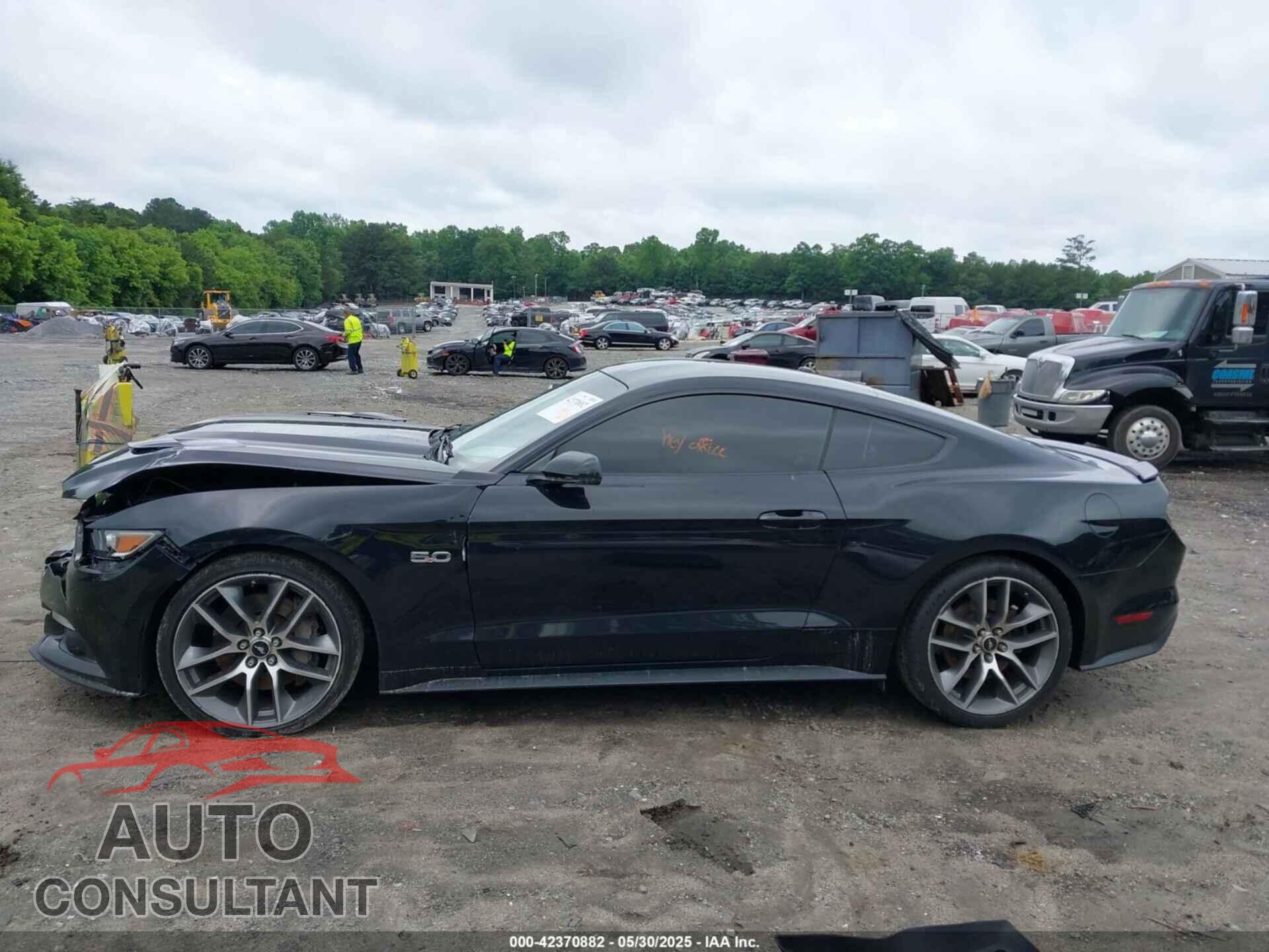 FORD MUSTANG 2015 - 1FA6P8CF2F5423037
