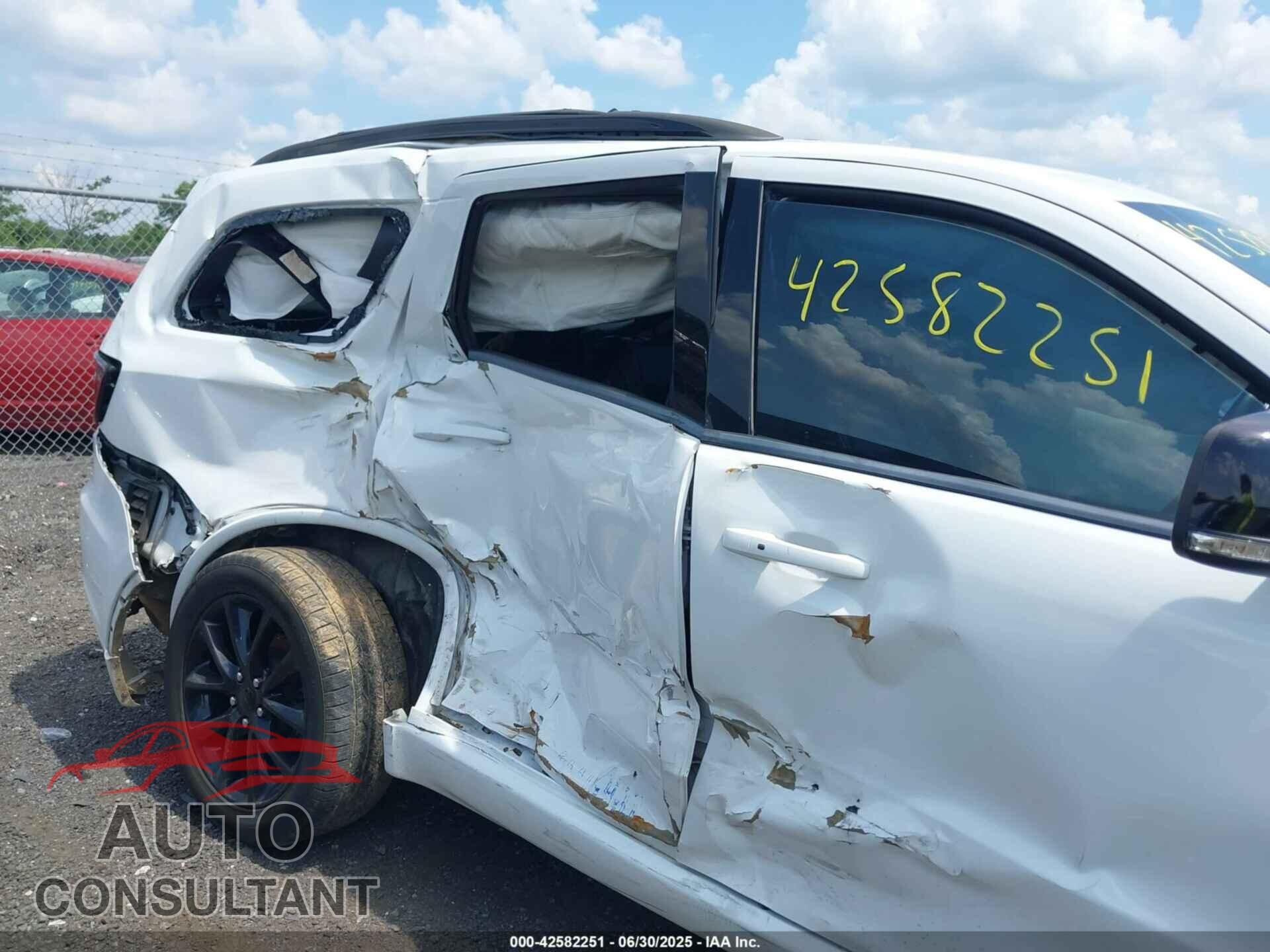 DODGE DURANGO 2018 - 1C4RDJDG5JC126900