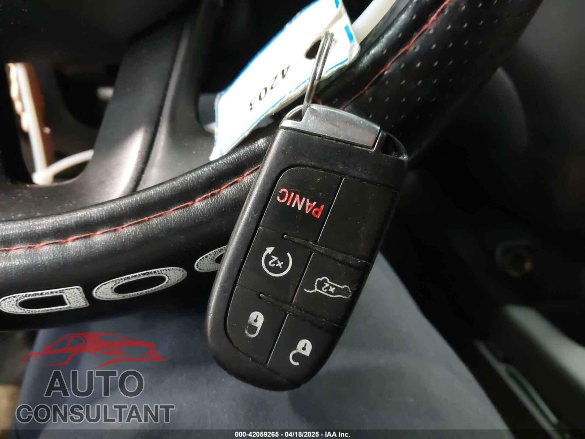 DODGE DURANGO 2018 - 1C4RDJDG8JC445126