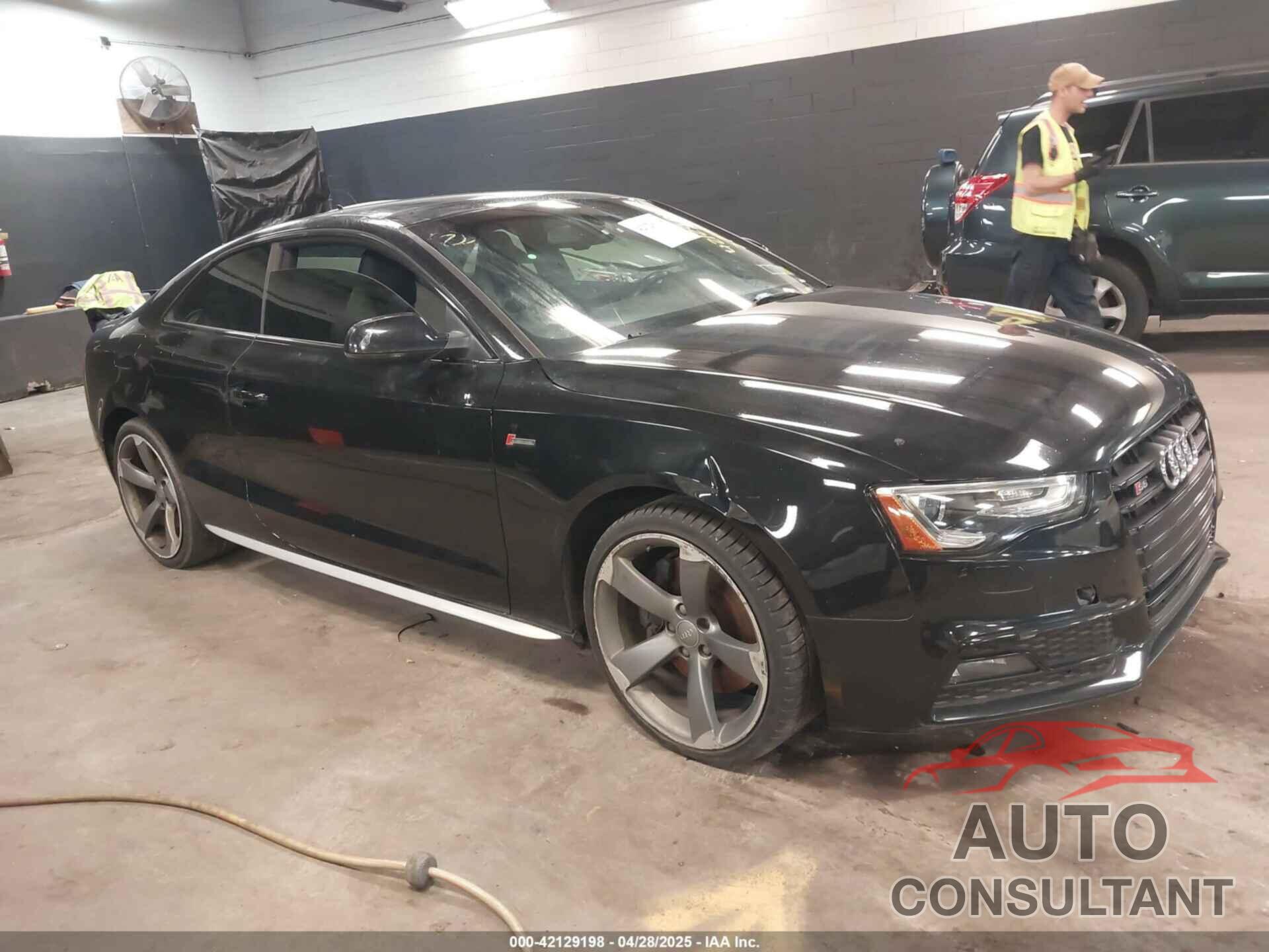 AUDI S5 2014 - WAUCGAFR6EA067222