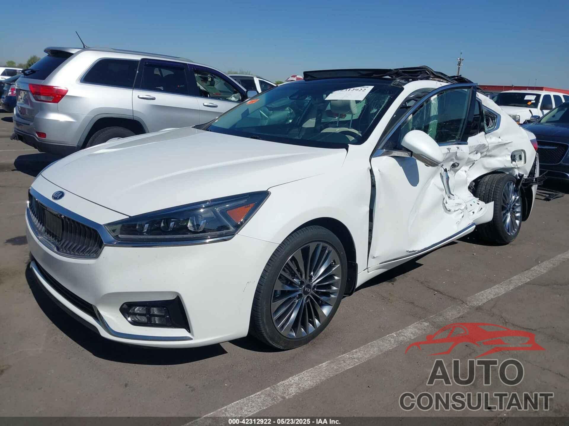 KIA CADENZA 2019 - KNALC4J17K5172032
