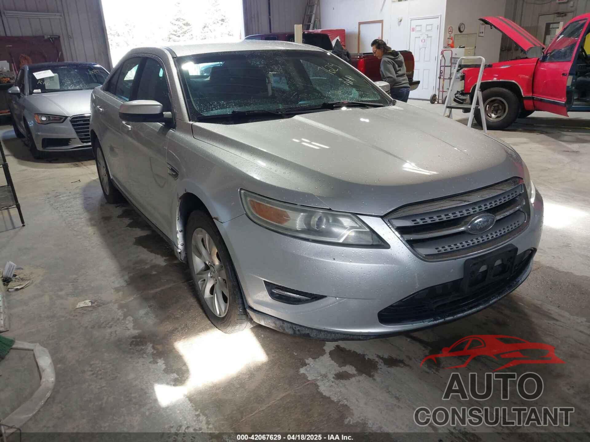 FORD TAURUS 2010 - 1FAHP2EWXAG130227