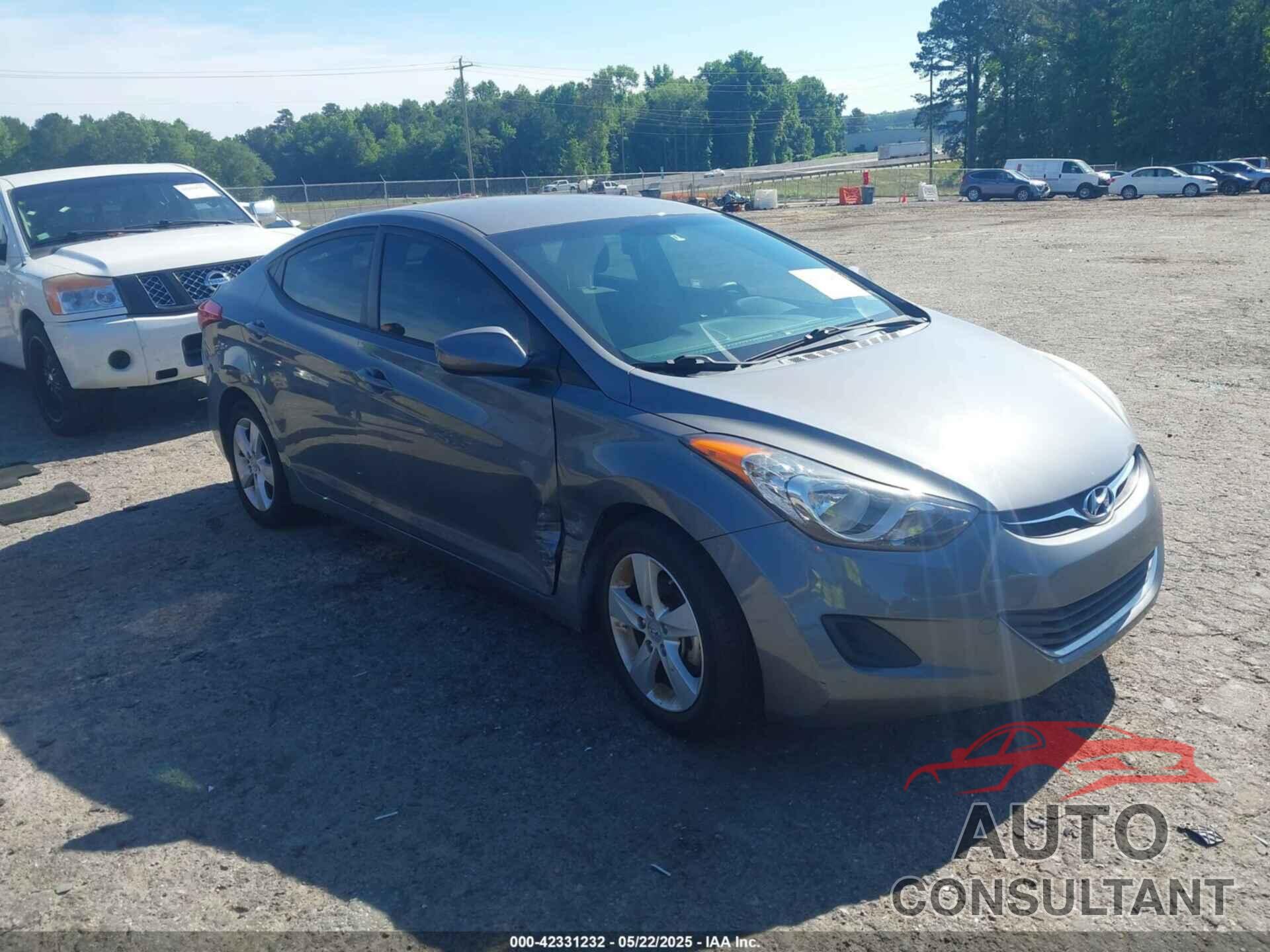 HYUNDAI ELANTRA 2013 - 5NPDH4AE0DH241738