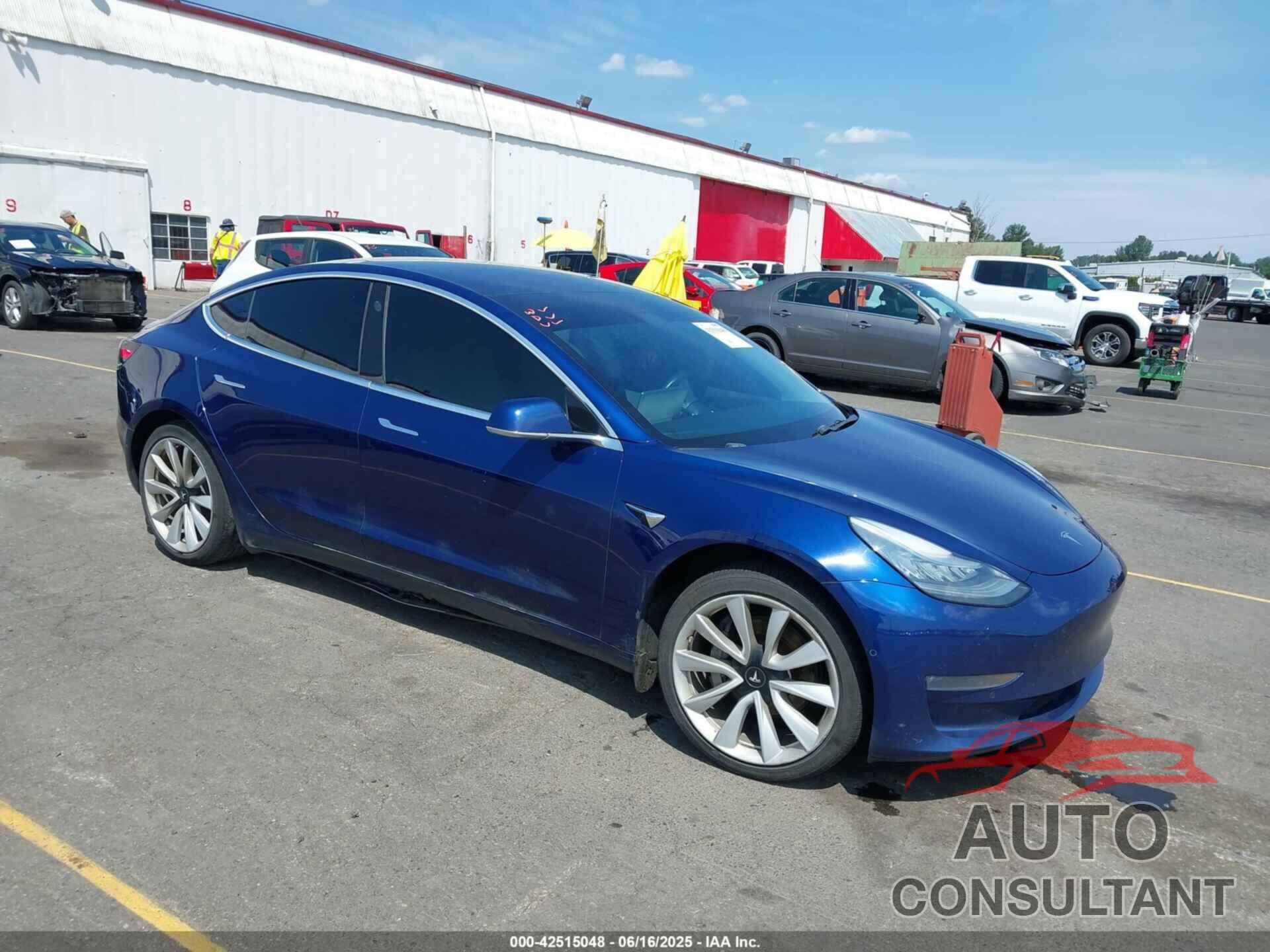 TESLA MODEL 3 2018 - 5YJ3E1EBXJF097855