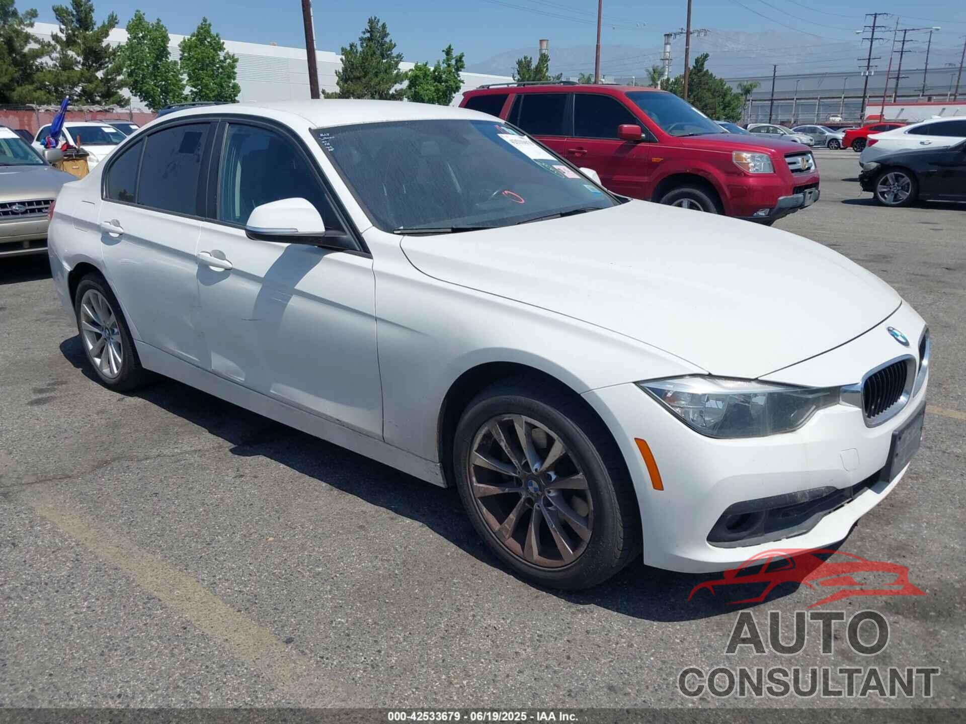 BMW 320I 2016 - WBA8E1G55GNT33655