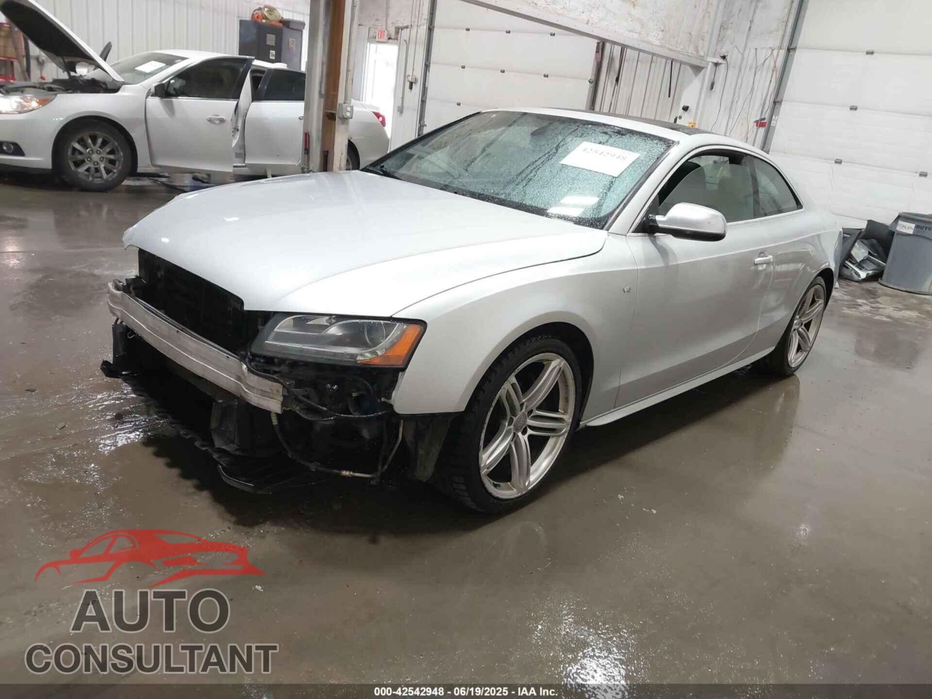 AUDI S5 2012 - WAUCVAFR3CA002833