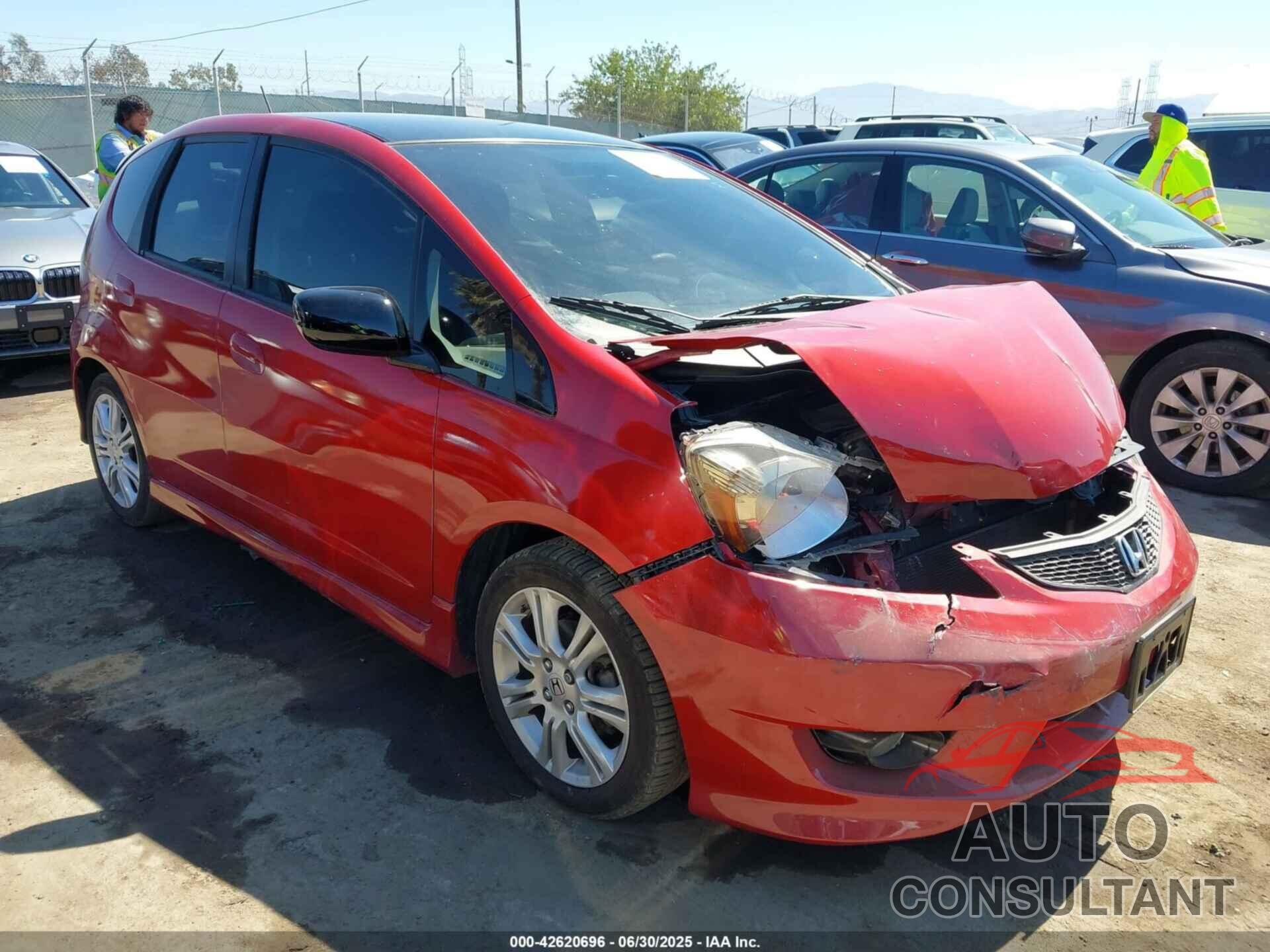 HONDA FIT 2009 - JHMGE88479S036502