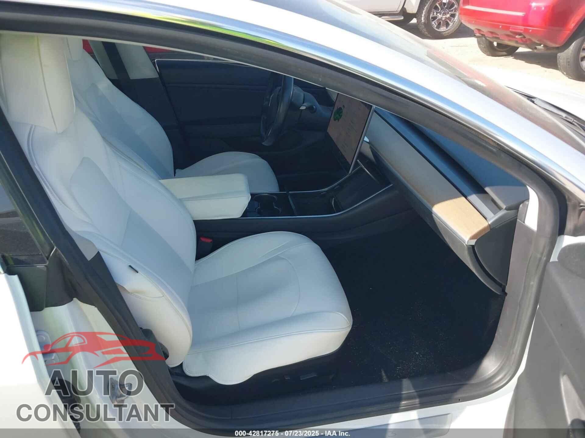 TESLA MODEL 3 2019 - 5YJ3E1EA8KF326770