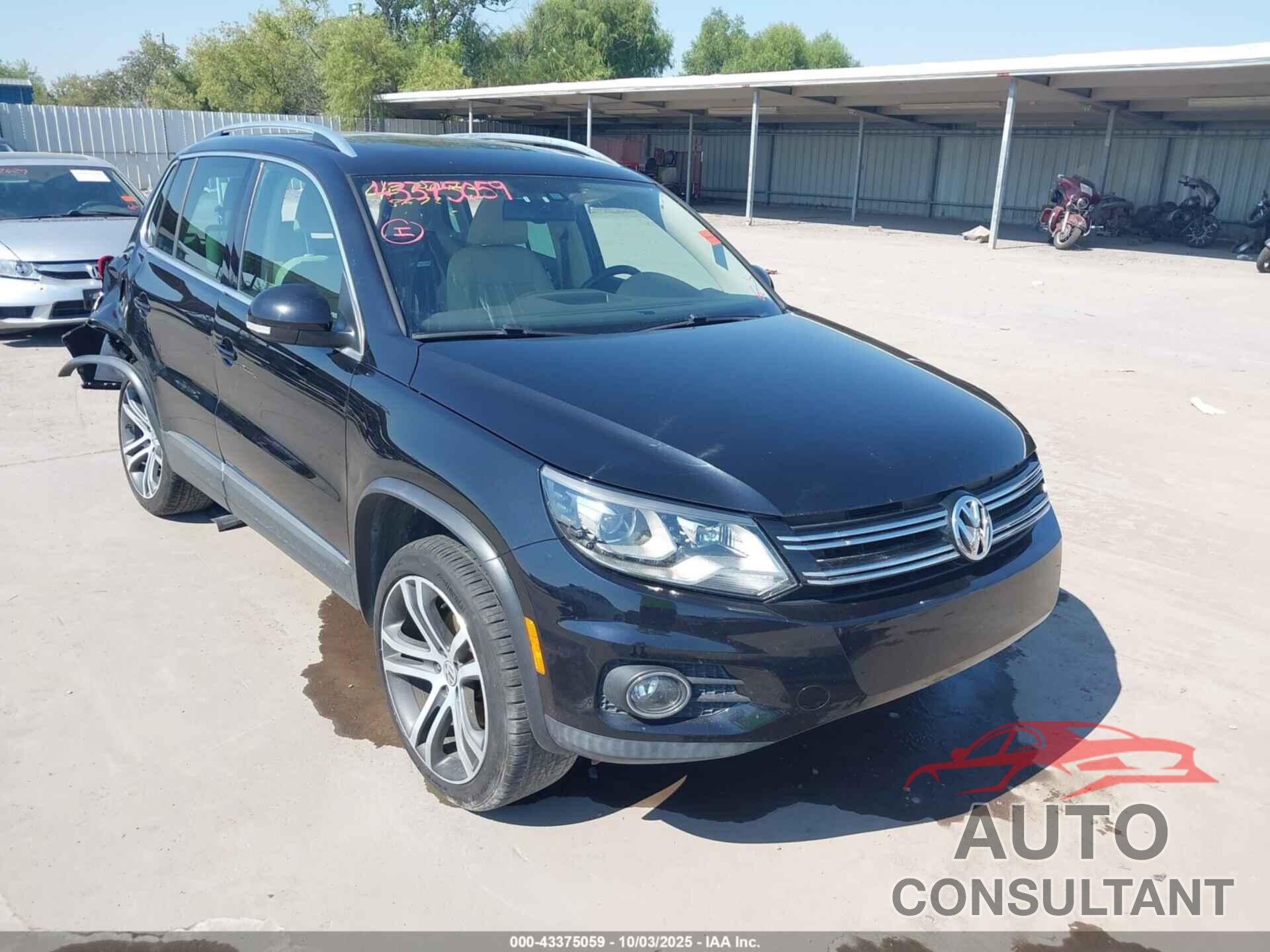 VOLKSWAGEN TIGUAN 2017 - WVGVV7AX6HK011916