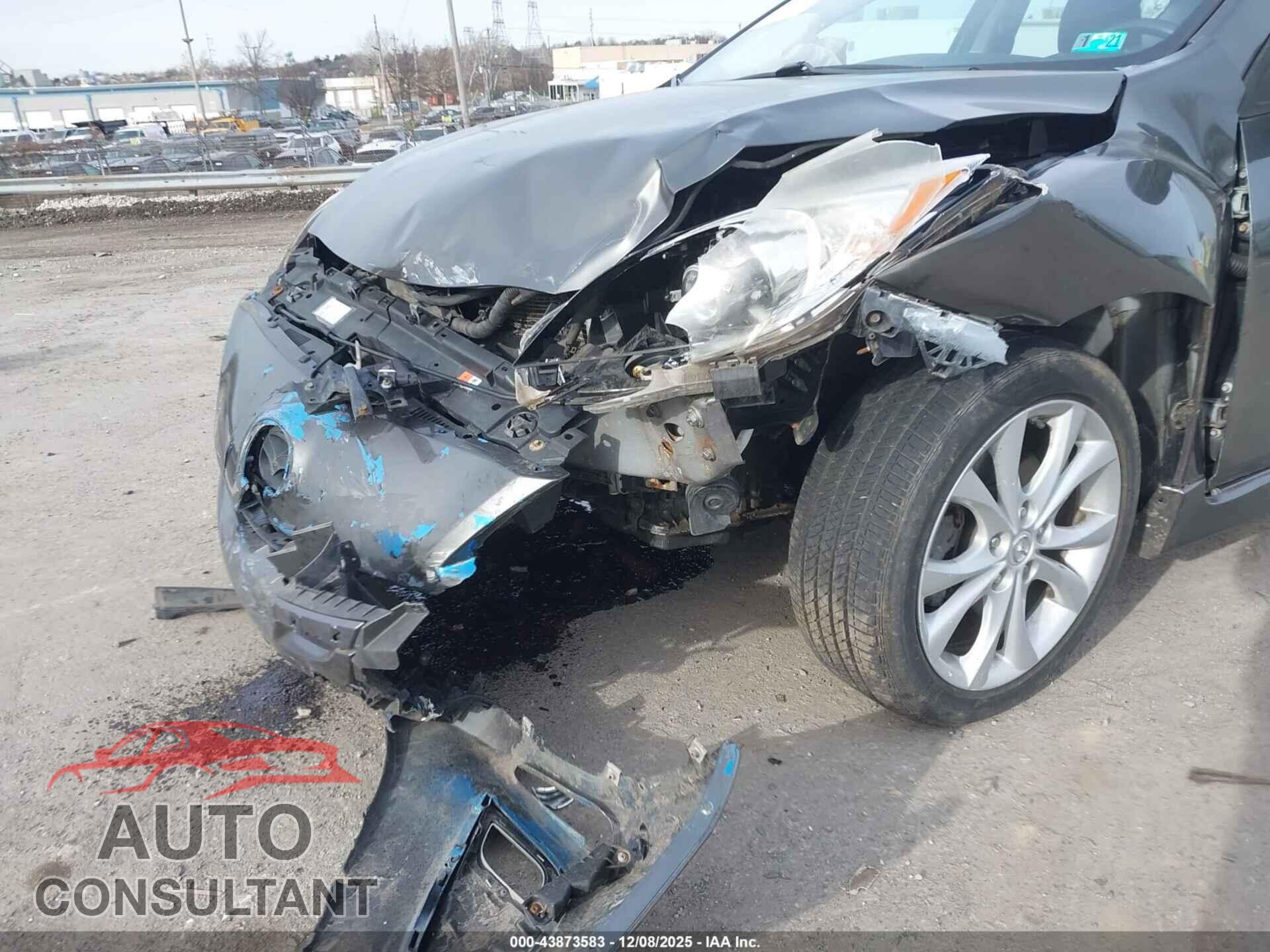 MAZDA MAZDA3 2011 - JM1BL1M65B1376372