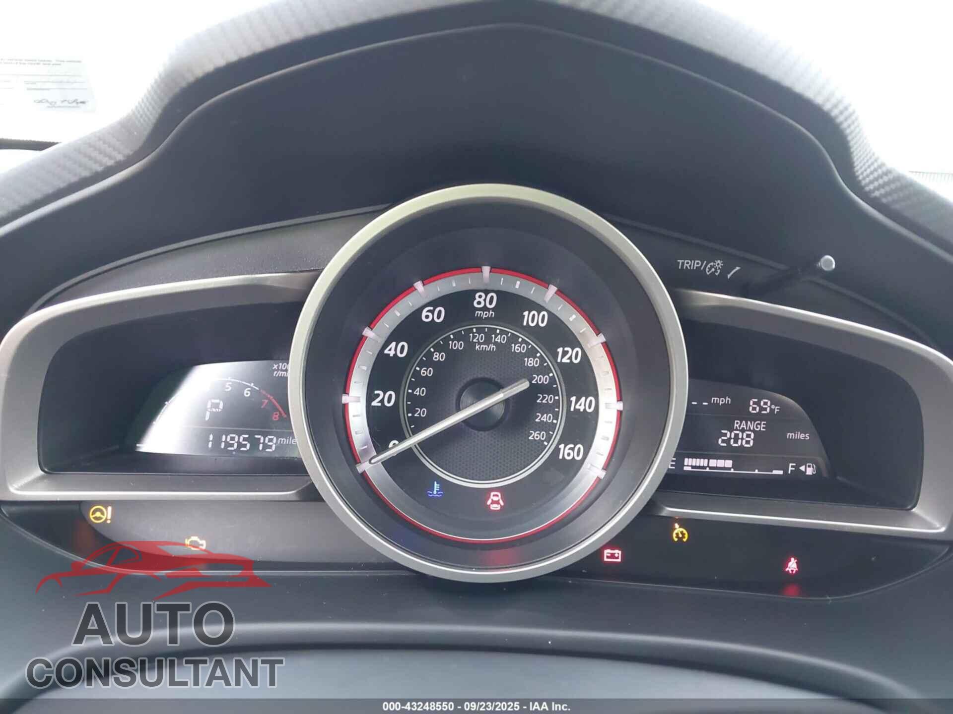 MAZDA MAZDA3 2015 - JM1BM1M76F1235080