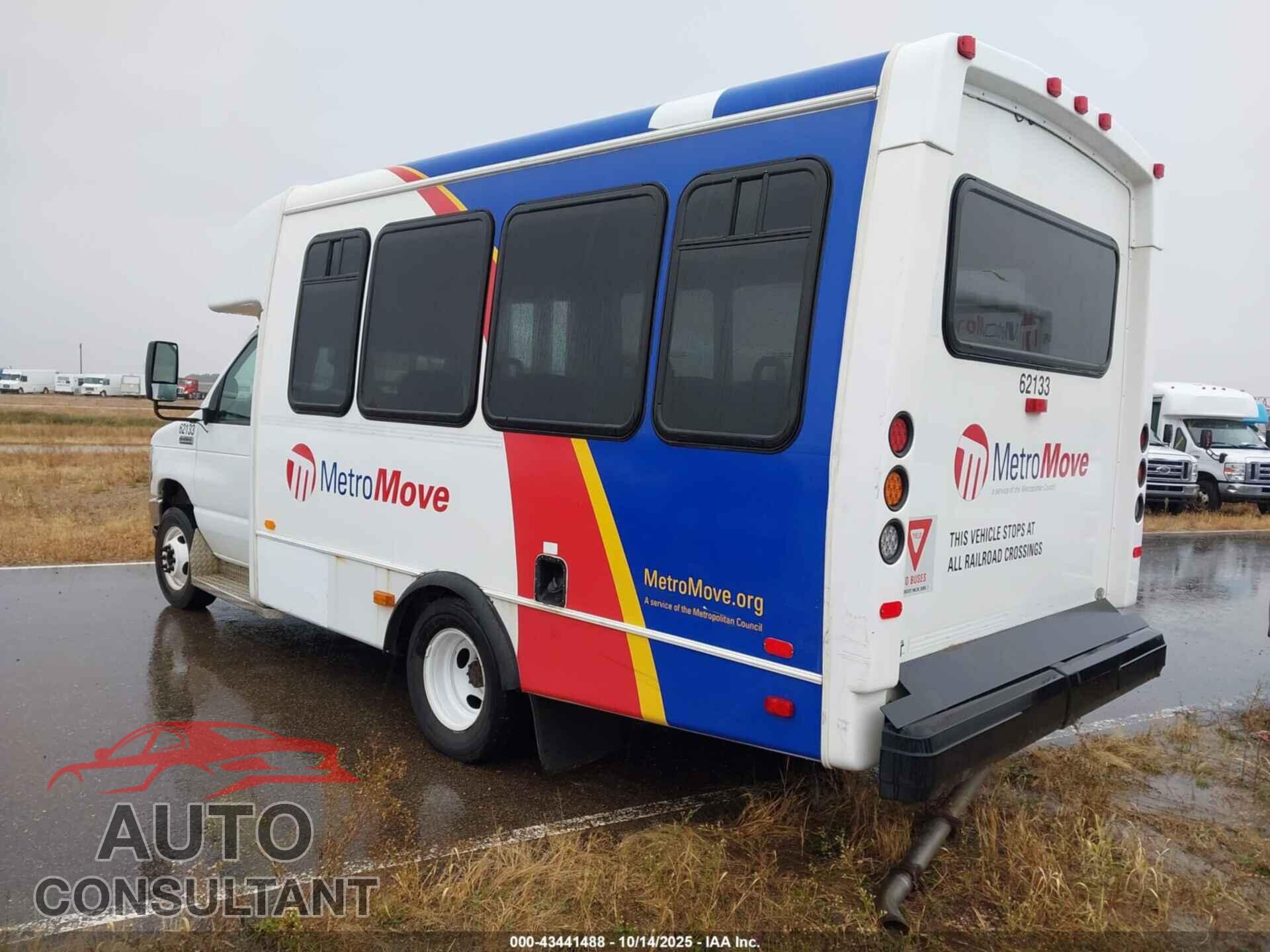 FORD E-350 CUTAWAY 2018 - 1FDEE3FSXJDC33164