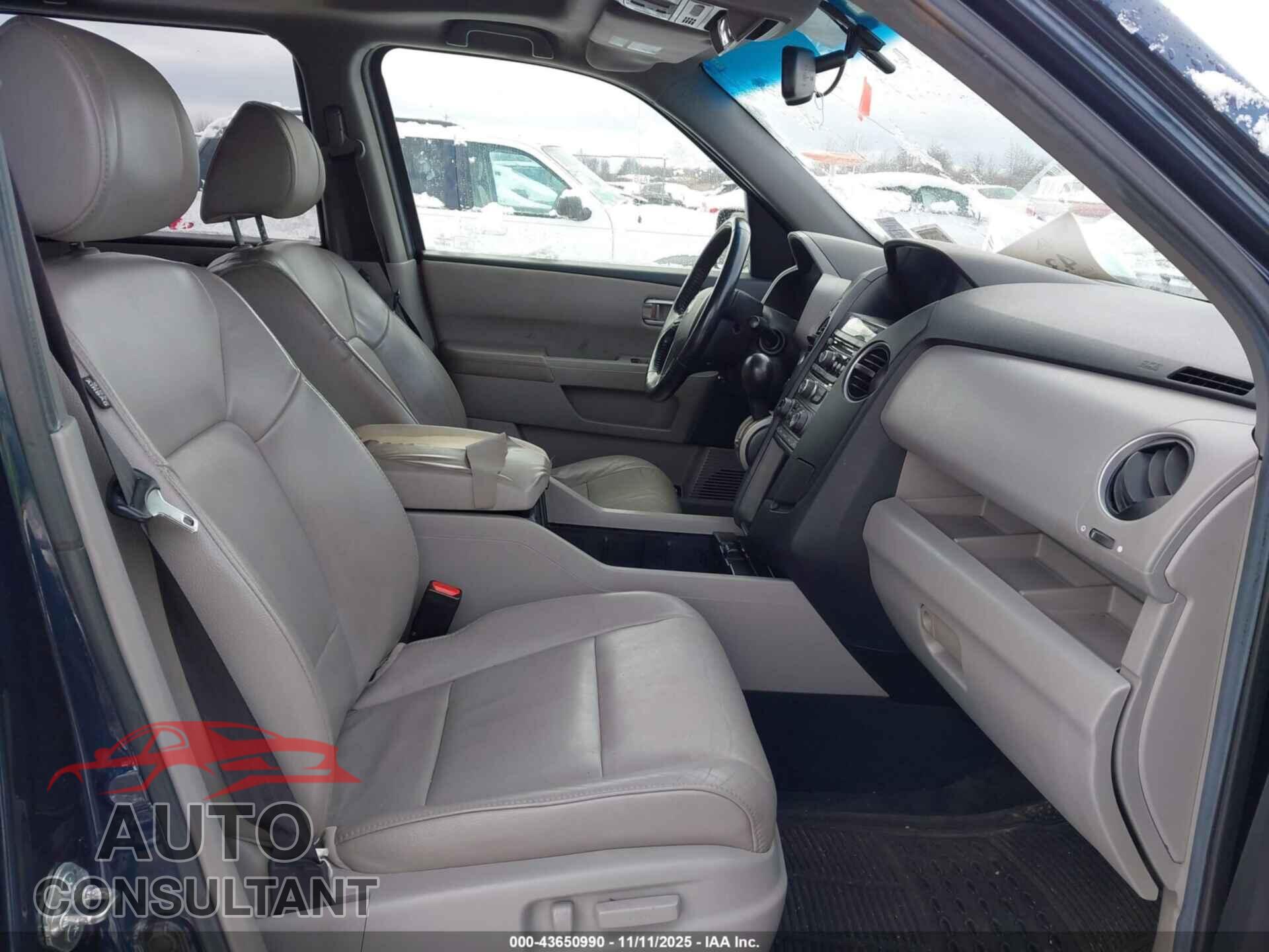 HONDA PILOT 2012 - 5FNYF4H55CB032974