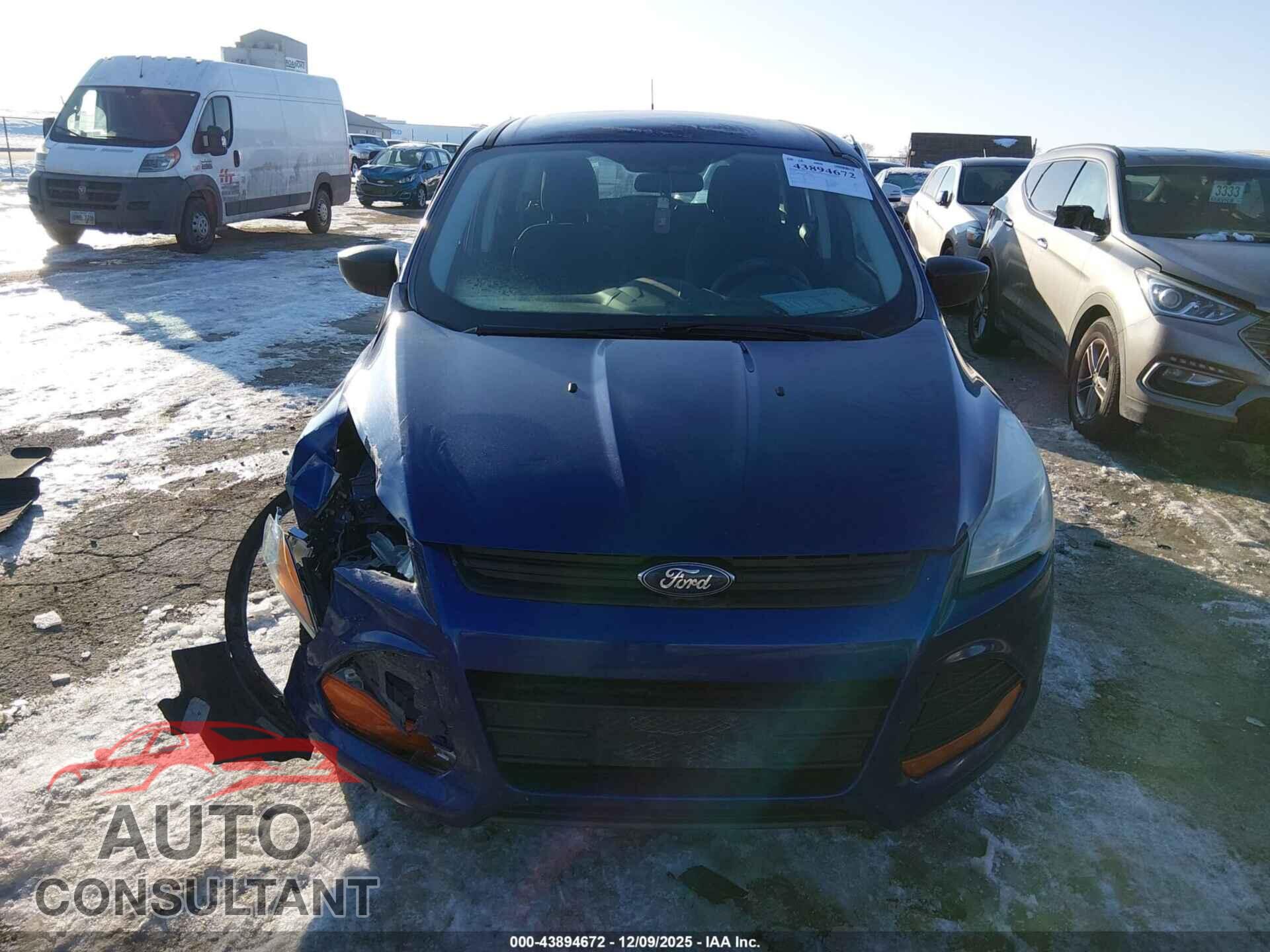 FORD ESCAPE 2016 - 1FMCU0F71GUA05504