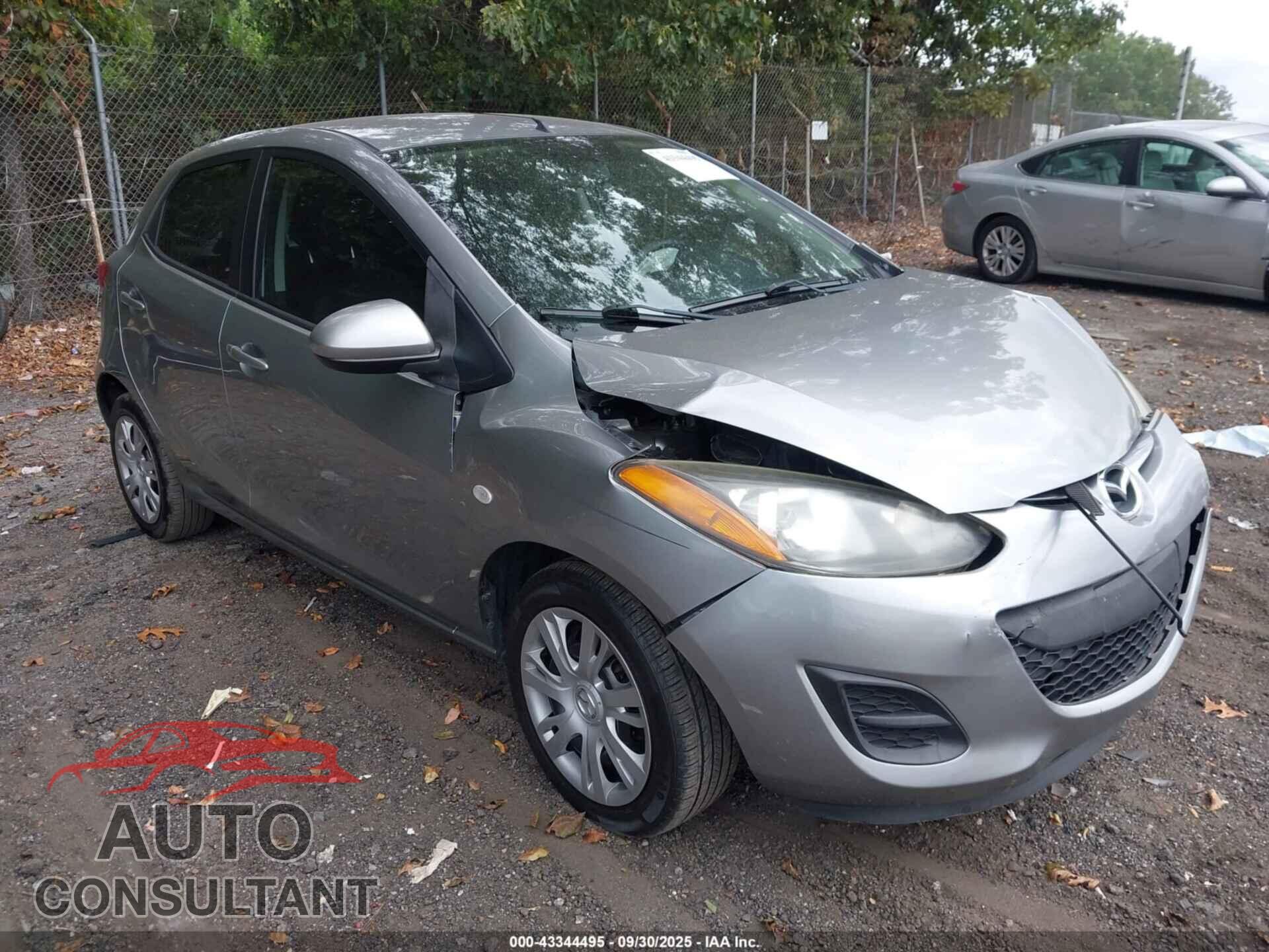 MAZDA MAZDA2 2014 - JM1DE1KY2E0175174