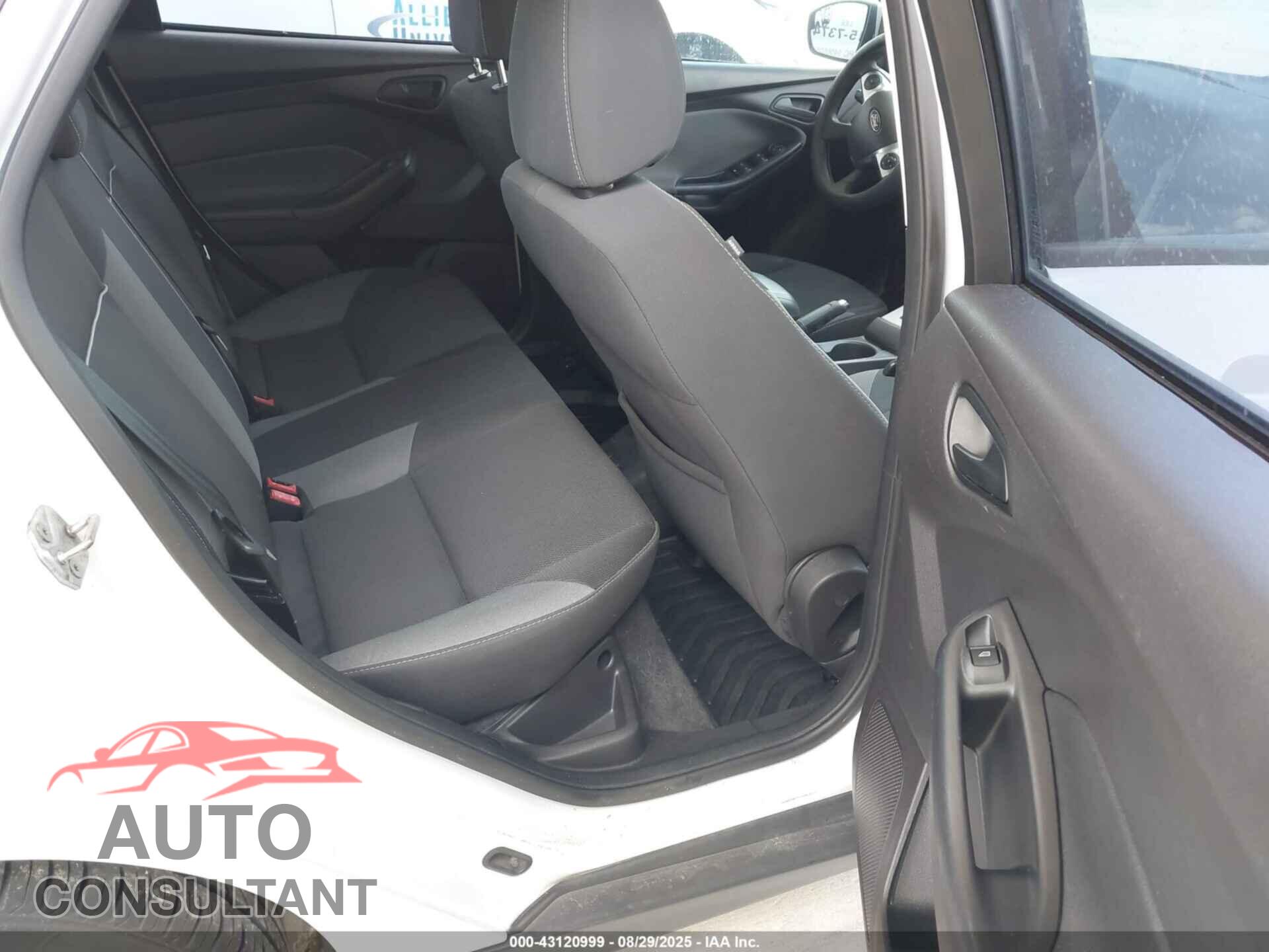 FORD FOCUS 2012 - 1FAHP3F2XCL453575