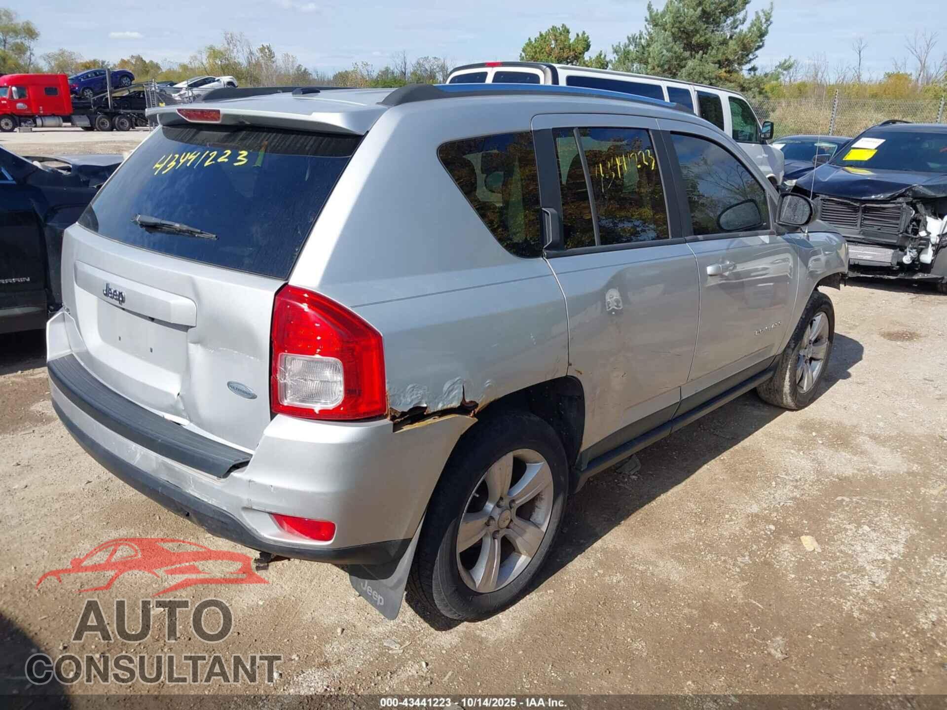 JEEP COMPASS 2011 - 1J4NF1FB2BD239235