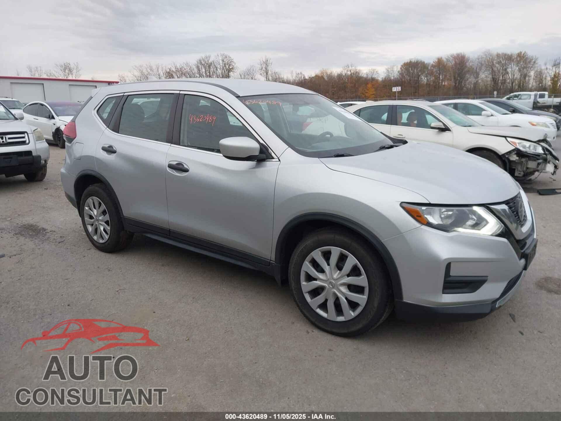 NISSAN ROGUE 2018 - KNMAT2MV3JP606253