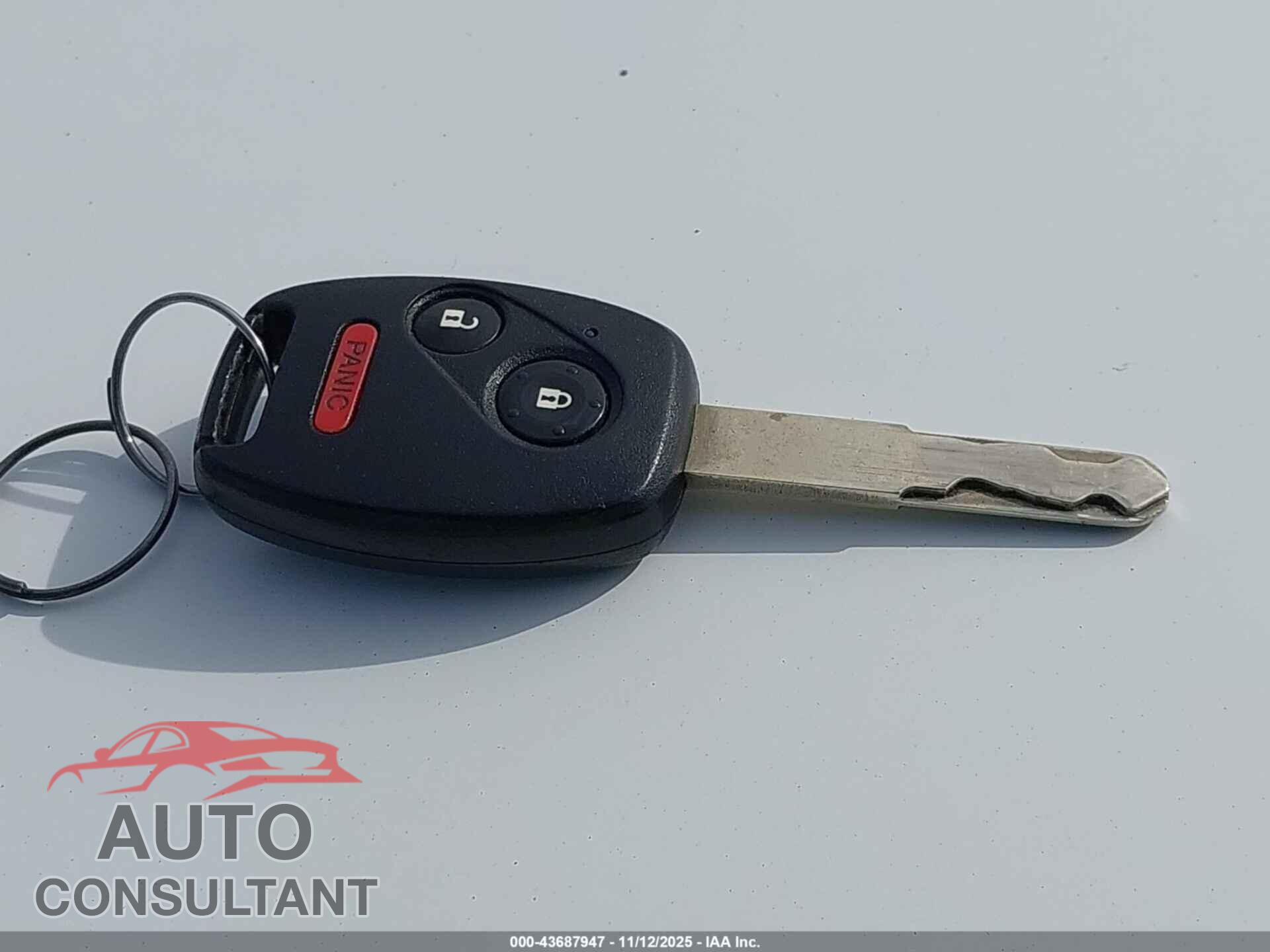HONDA INSIGHT 2013 - JHMZE2H79DS006247