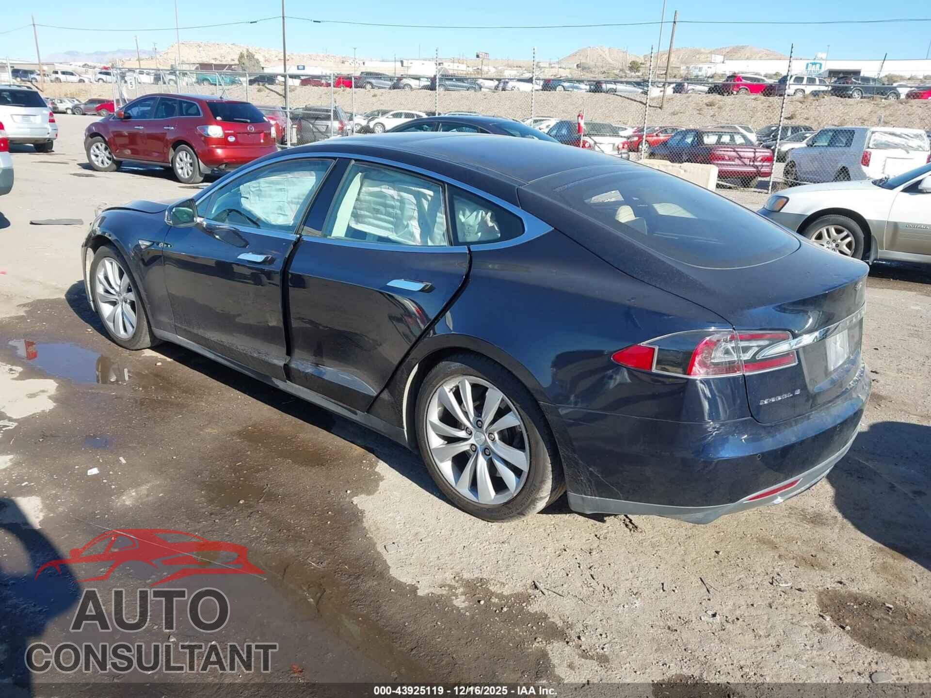TESLA MODEL S 2013 - 5YJSA1DN2DFP18898