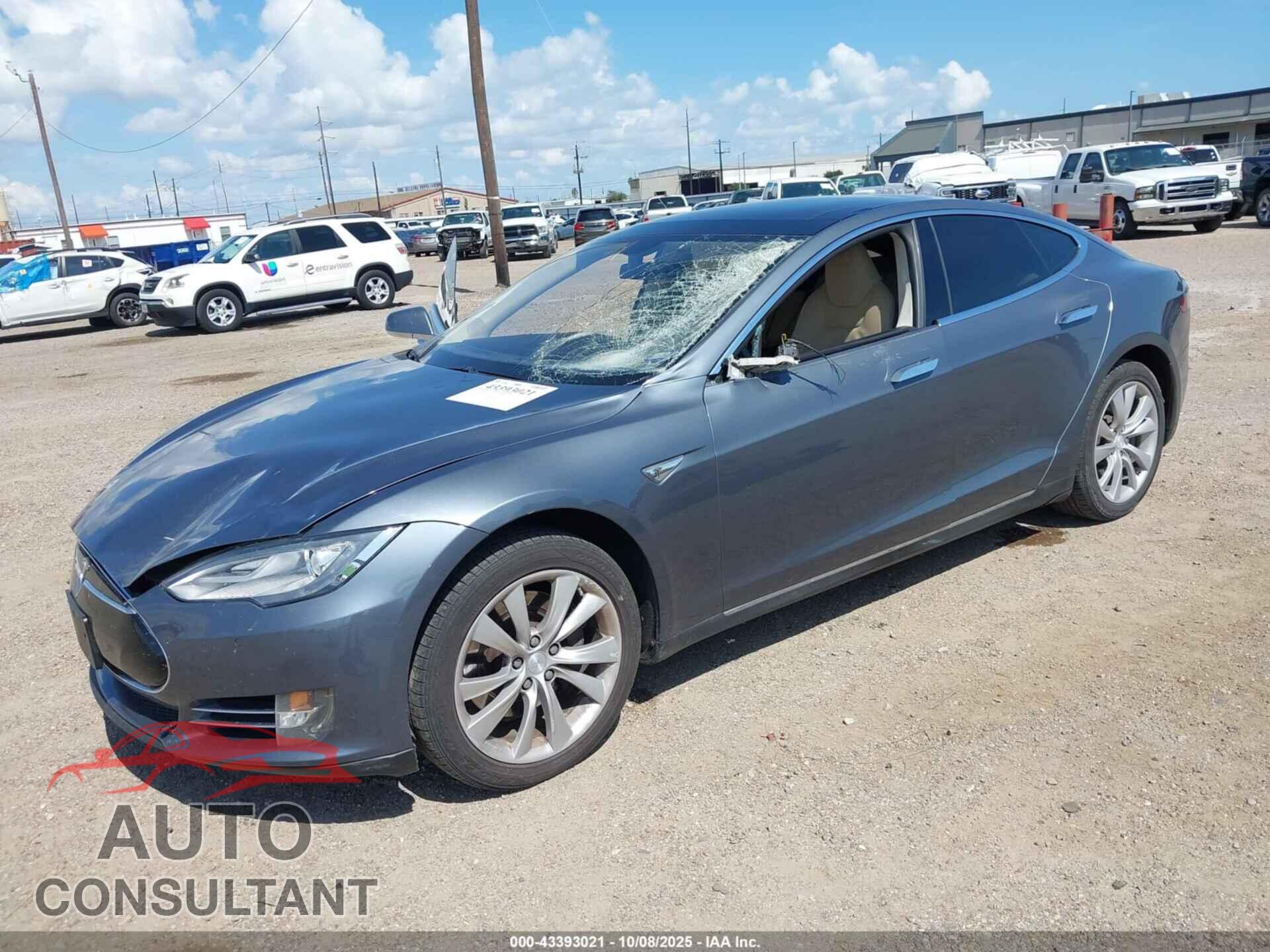 TESLA MODEL S 2013 - 5YJSA1CN7DFP24990