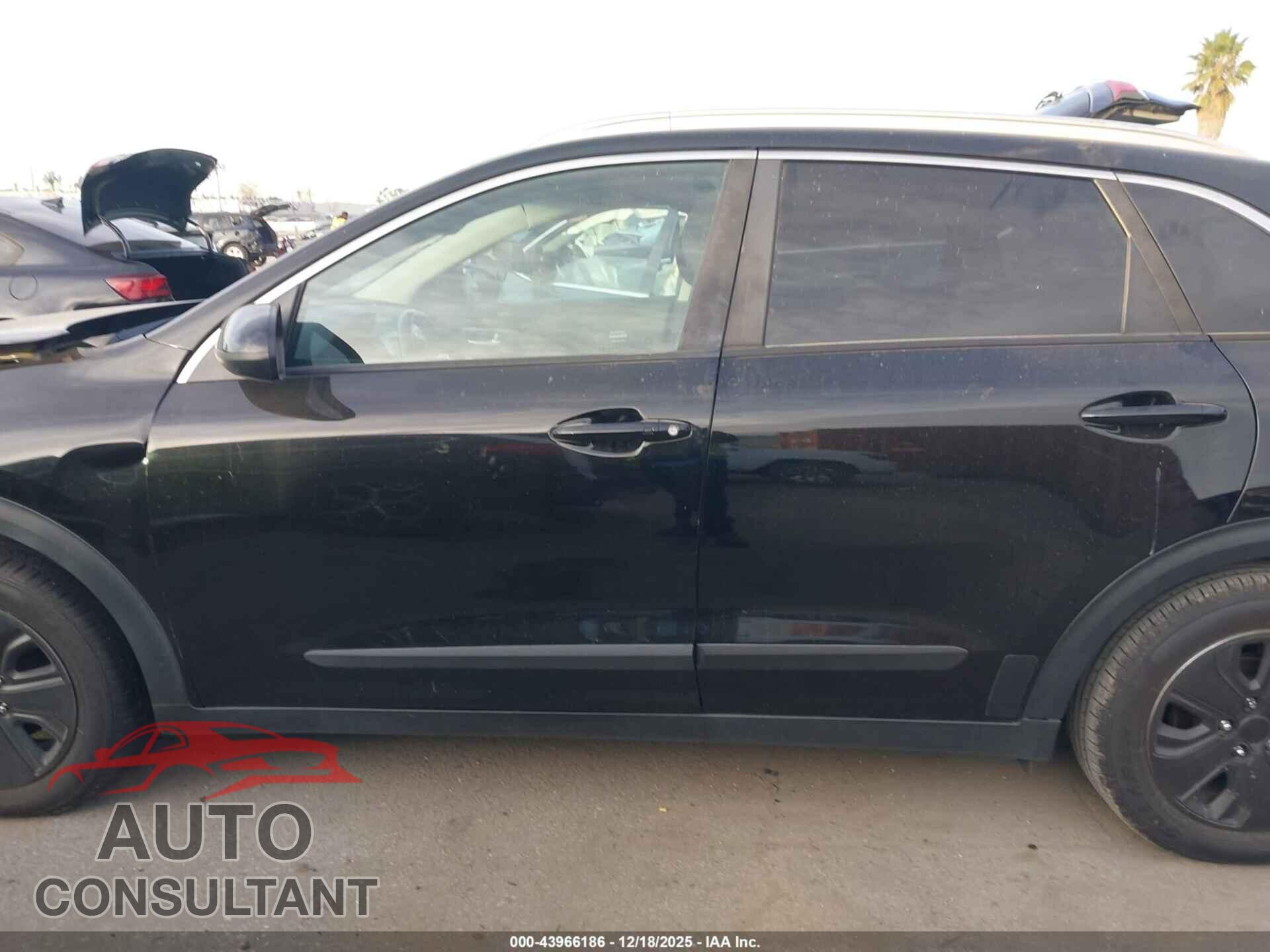 KIA NIRO 2018 - KNDCB3LC2J5203569