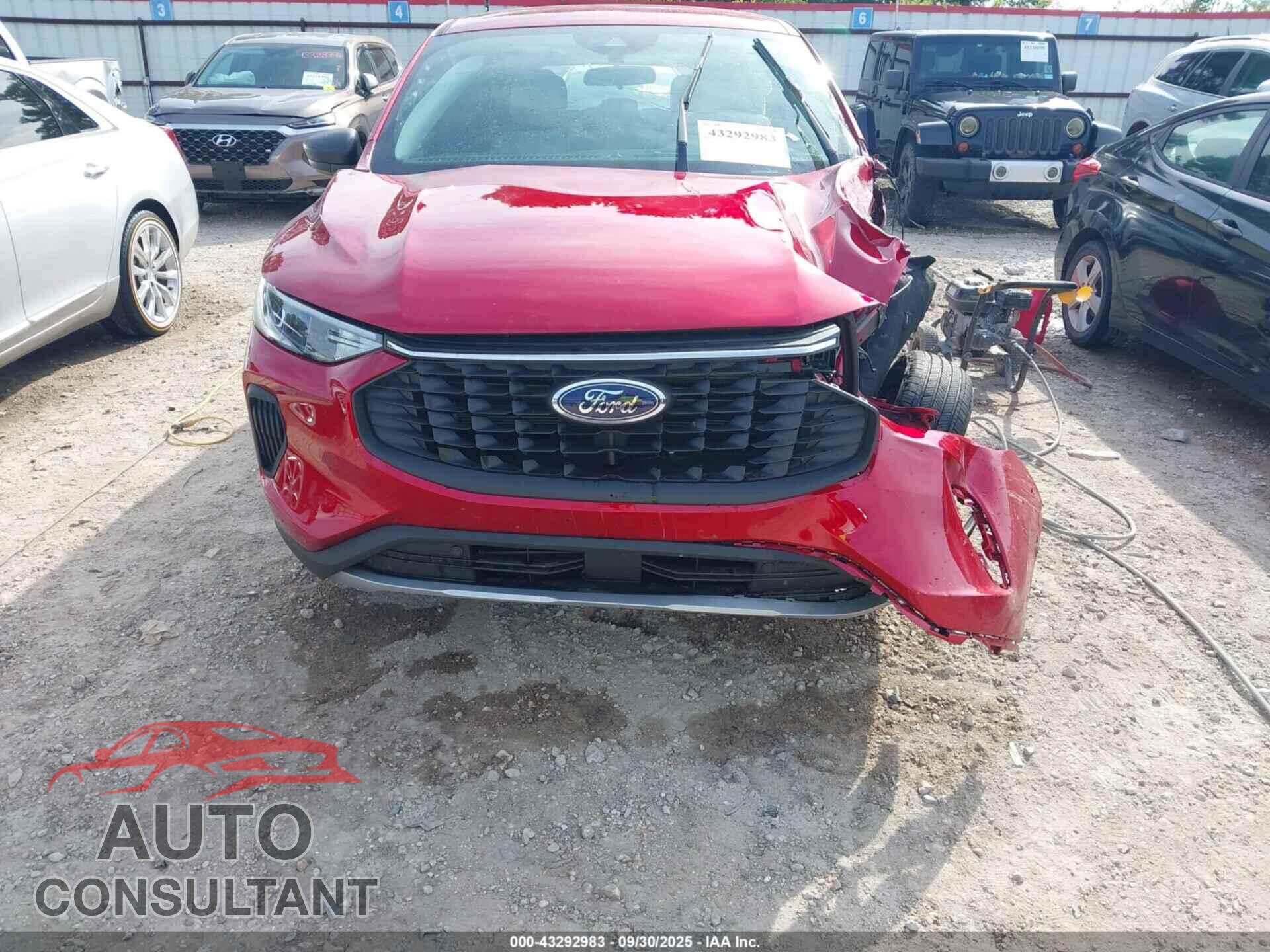 FORD ESCAPE 2025 - 1FMCU0GN2SUA56712