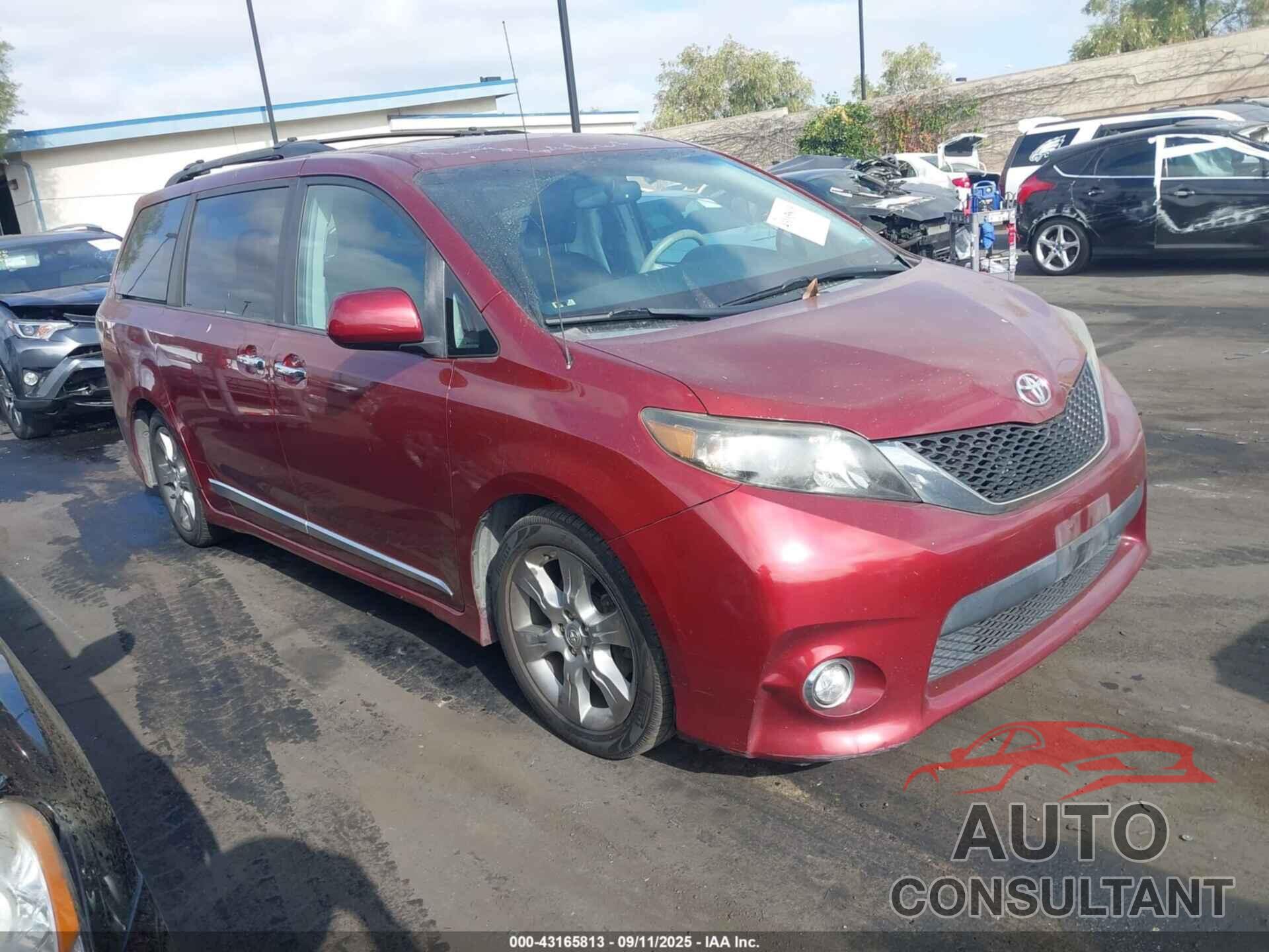 TOYOTA SIENNA 2013 - 5TDXK3DC7DS287032