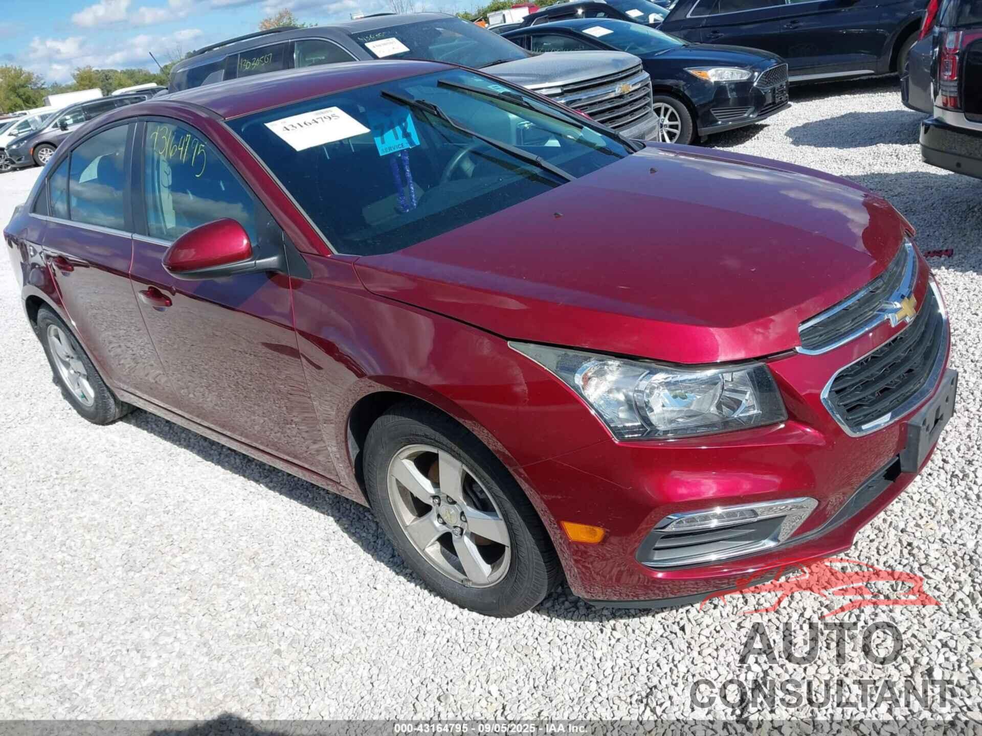 CHEVROLET CRUZE 2015 - 1G1PC5SB3F7156642
