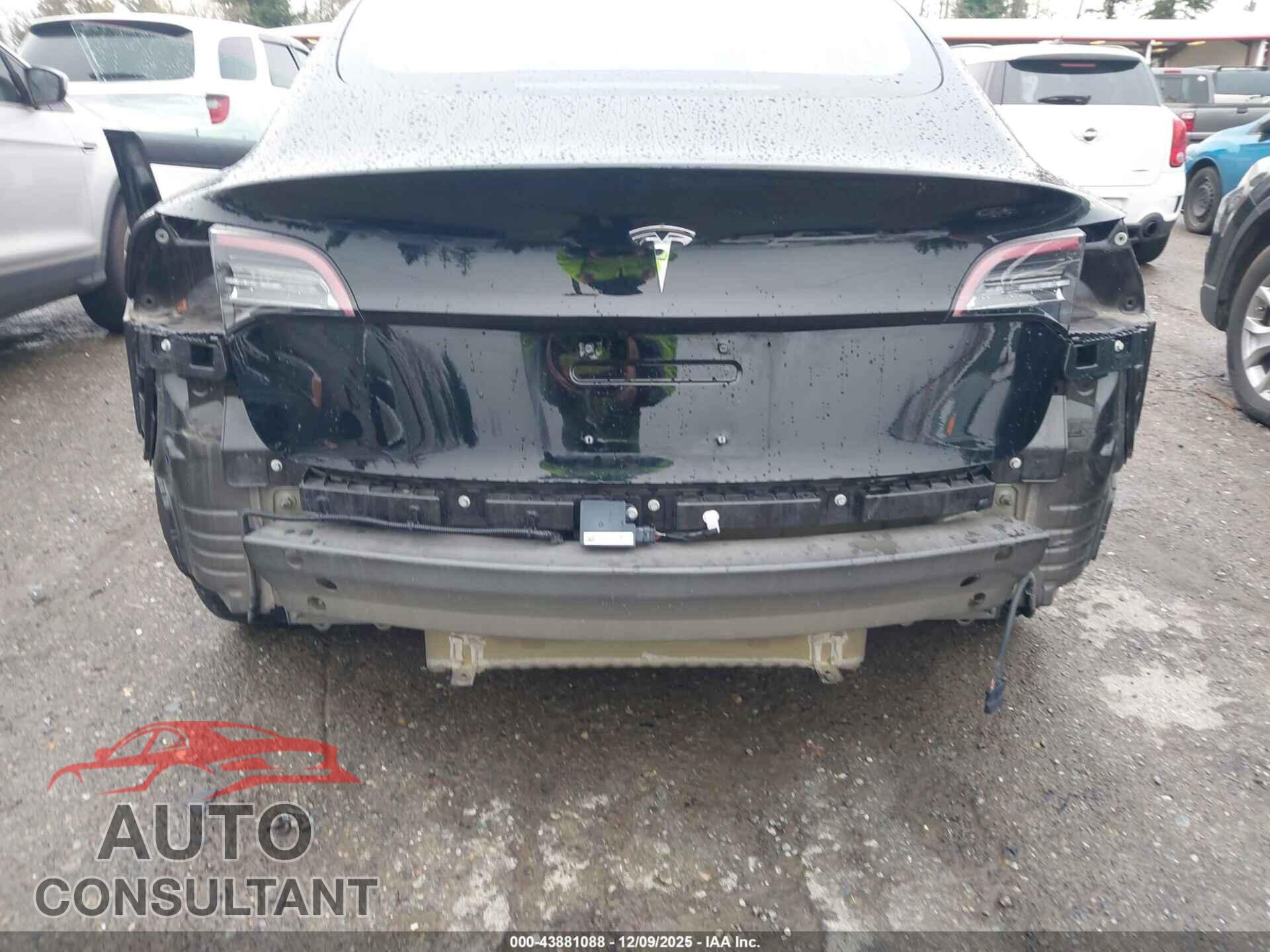 TESLA MODEL 3 2018 - 5YJ3E1EA2JF166402