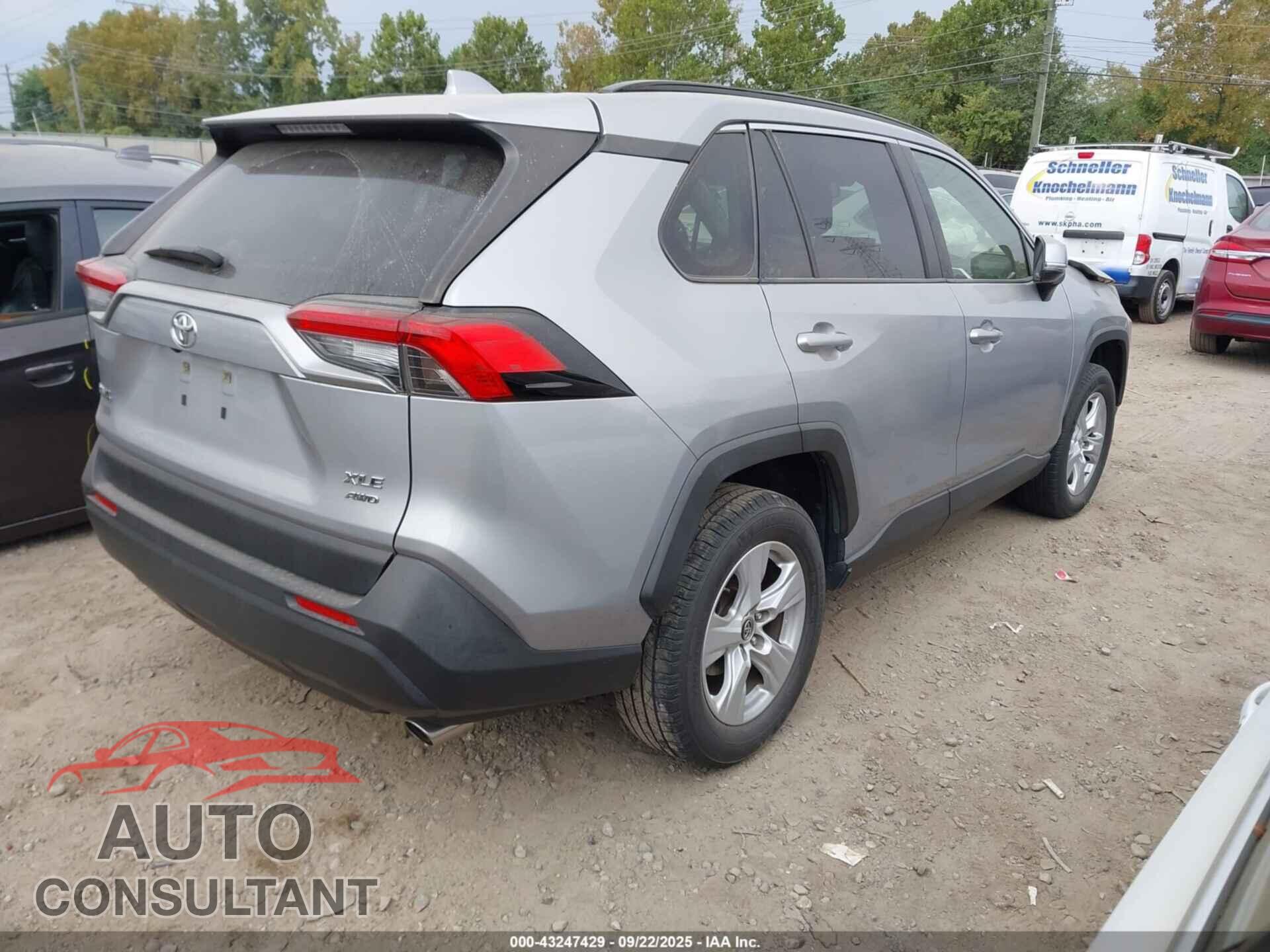 TOYOTA RAV4 2019 - JTMP1RFV0KD024555
